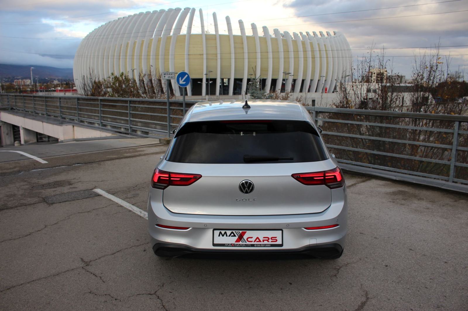 VW Golf 8 2,0 TDI DSG Life•Automatik•110kw/150ks•Navigacija•Grij.sjed, fotografija 8