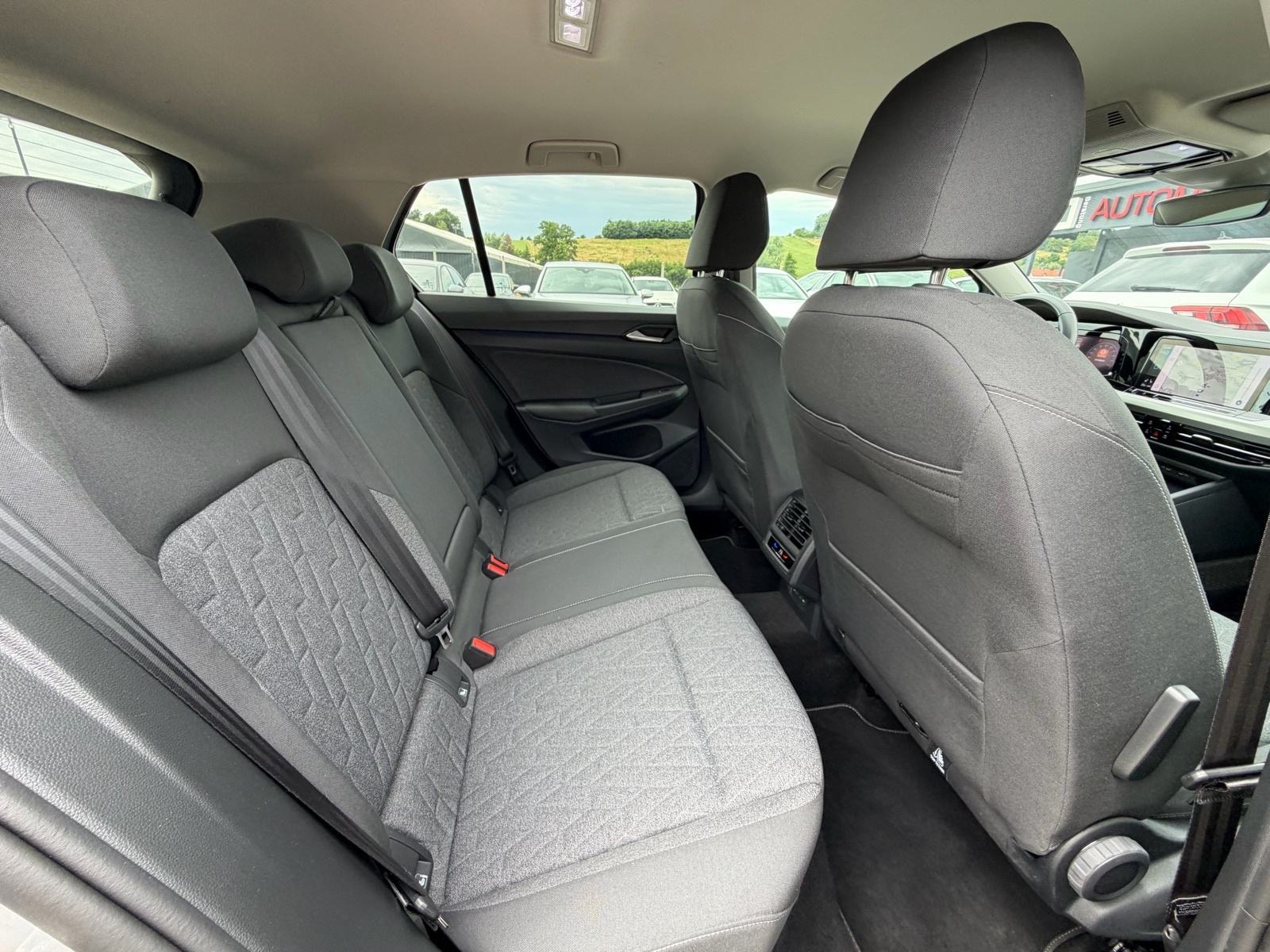 VW Golf 8 2,0 TDI DSG *Move* *2024* Navi LED Kamera ACC MFV Servisna, fotografija 15