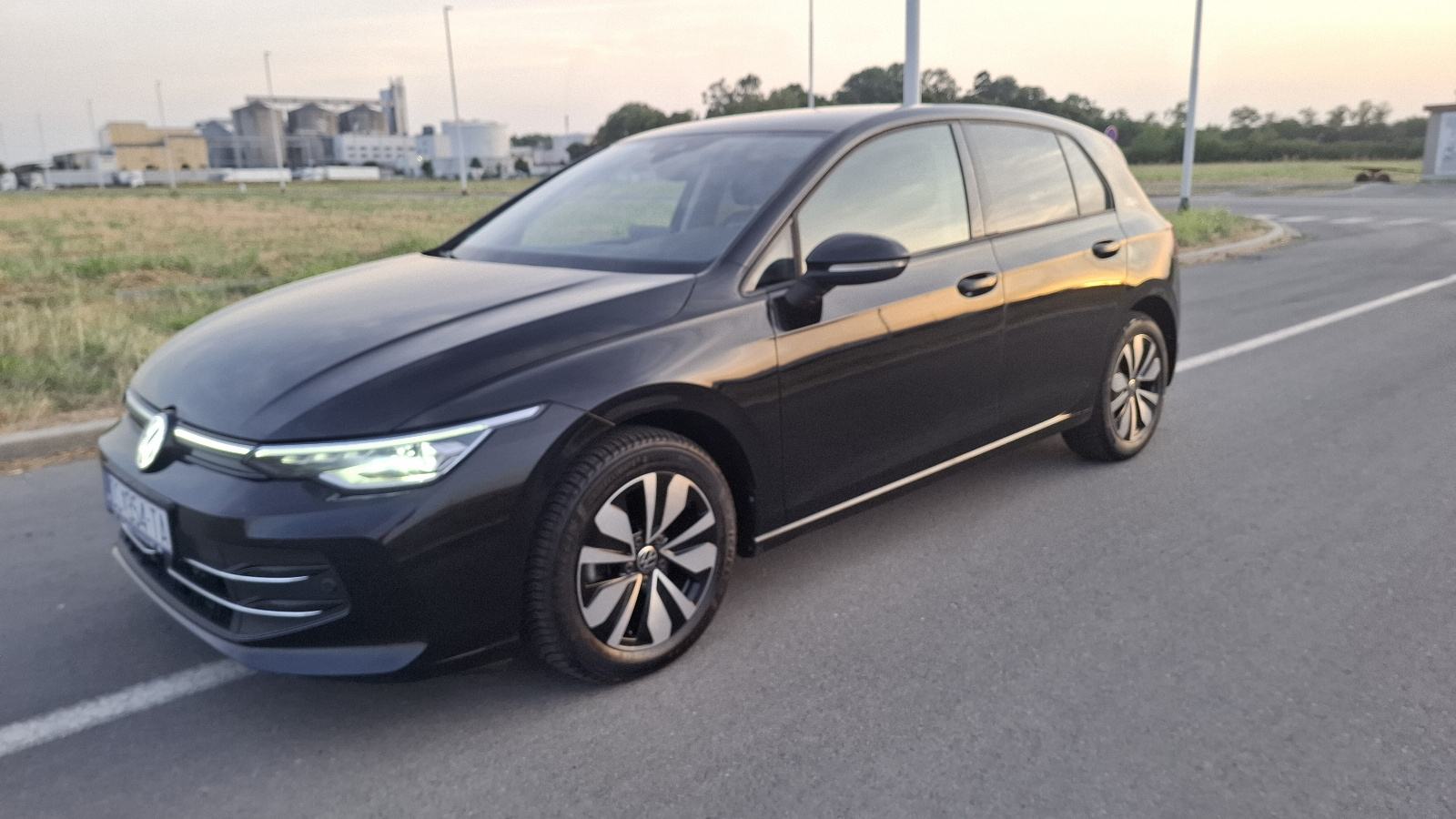 VW Golf 8 2,0 TDI DSG, fotografija 8