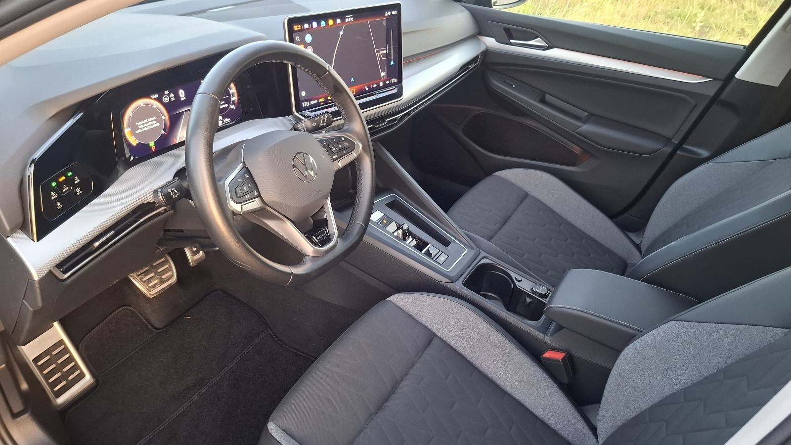 VW Golf 8 2,0 TDI DSG, fotografija 12