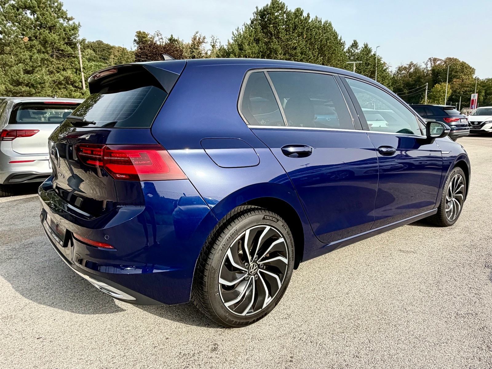 VW Golf 8 2,0 TDI DSG *Style* MATRIX *IQ LIGHT* Navi Keyless Servisna, fotografija 6