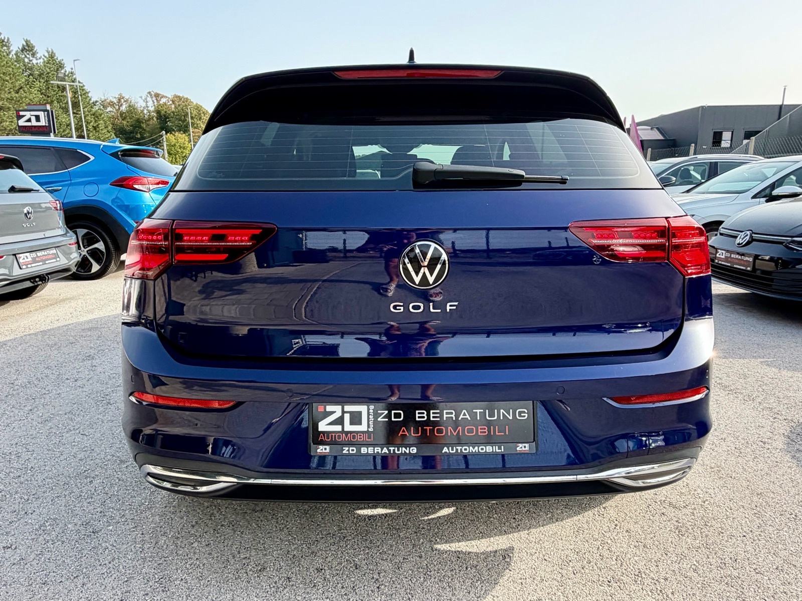 VW Golf 8 2,0 TDI DSG *Style* MATRIX *IQ LIGHT* Navi Keyless Servisna, fotografija 7
