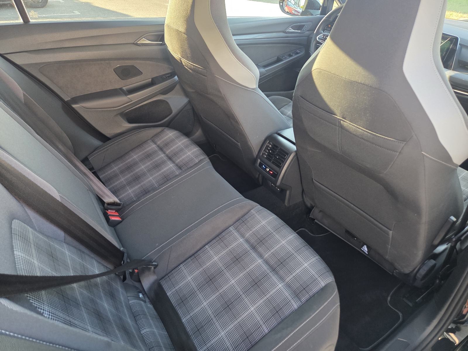 VW Golf 8 2,0 TDI GTD DSG IQ MATRIX,VIRTUA,TVORNIČKO JAMSTVO 11/2027, fotografija 11