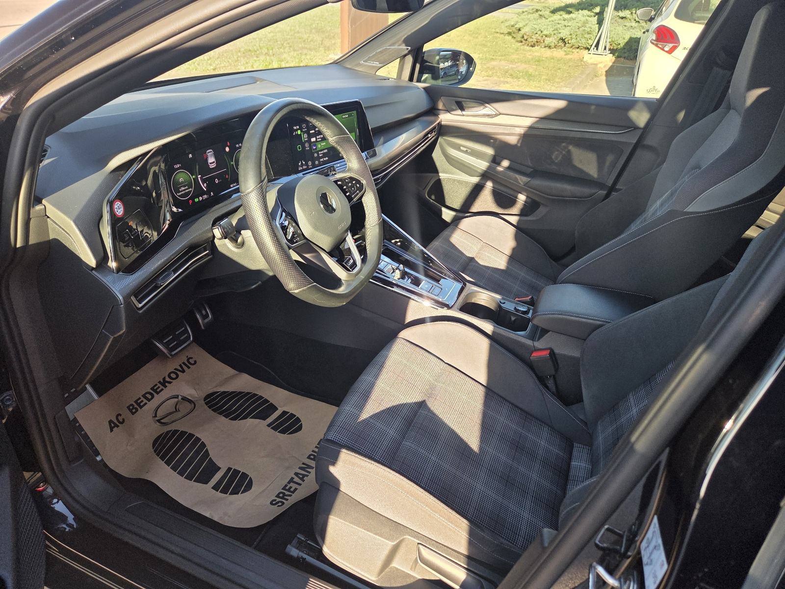 VW Golf 8 2,0 TDI GTD DSG IQ MATRIX,VIRTUA,TVORNIČKO JAMSTVO 11/2027, fotografija 12