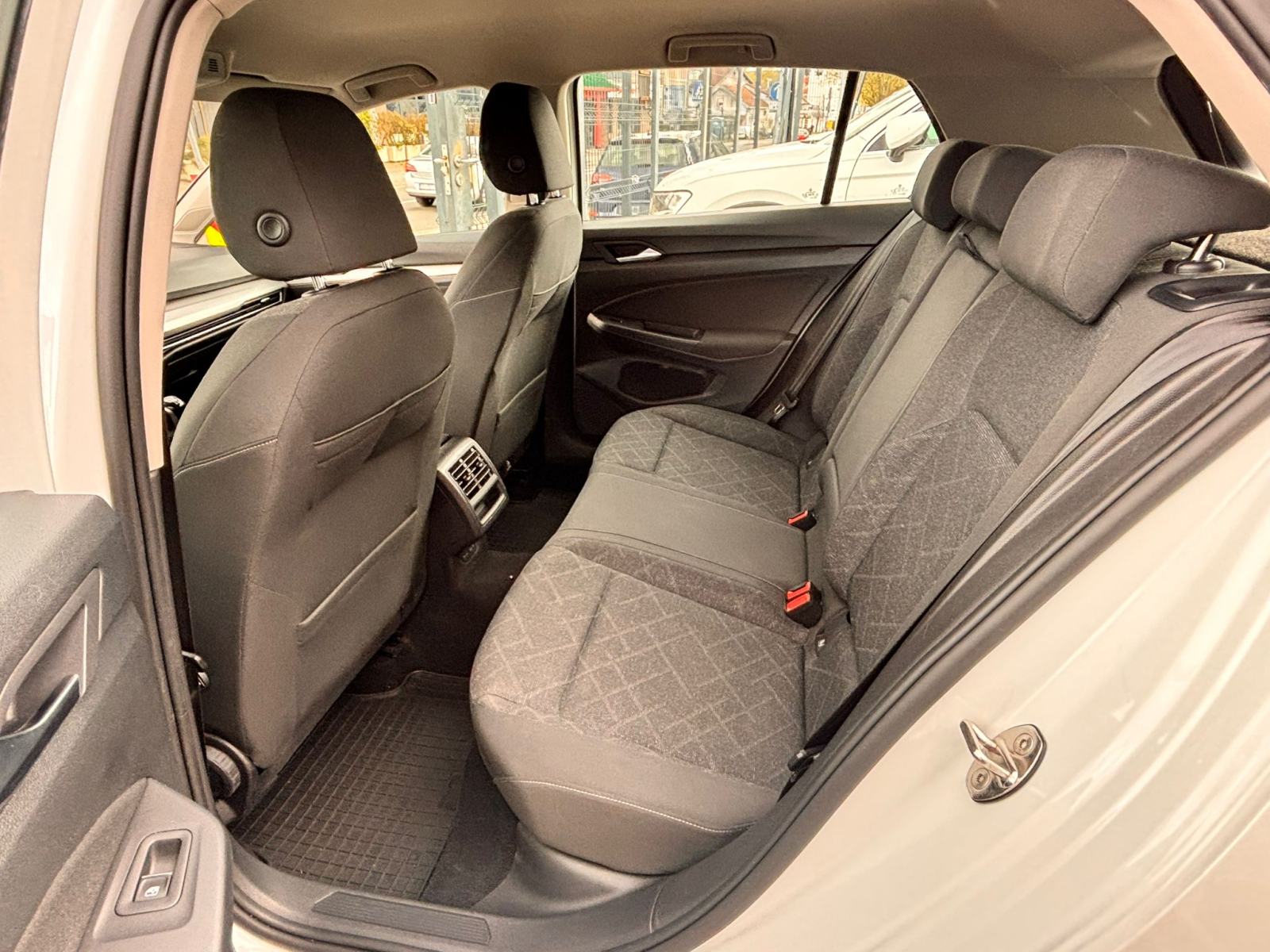 VW Golf 8 2,0 TDI Life 1.VL Nije uvoz Jamstvo 1G, fotografija 10