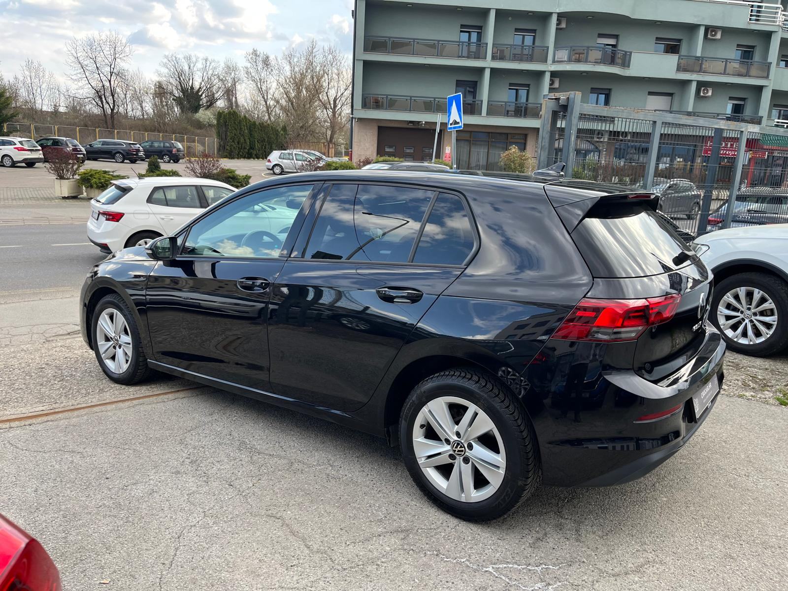 VW Golf 8 2,0 TDI LIFE 1.VL Nije uvoz Tvorničko jamstvo, fotografija 4