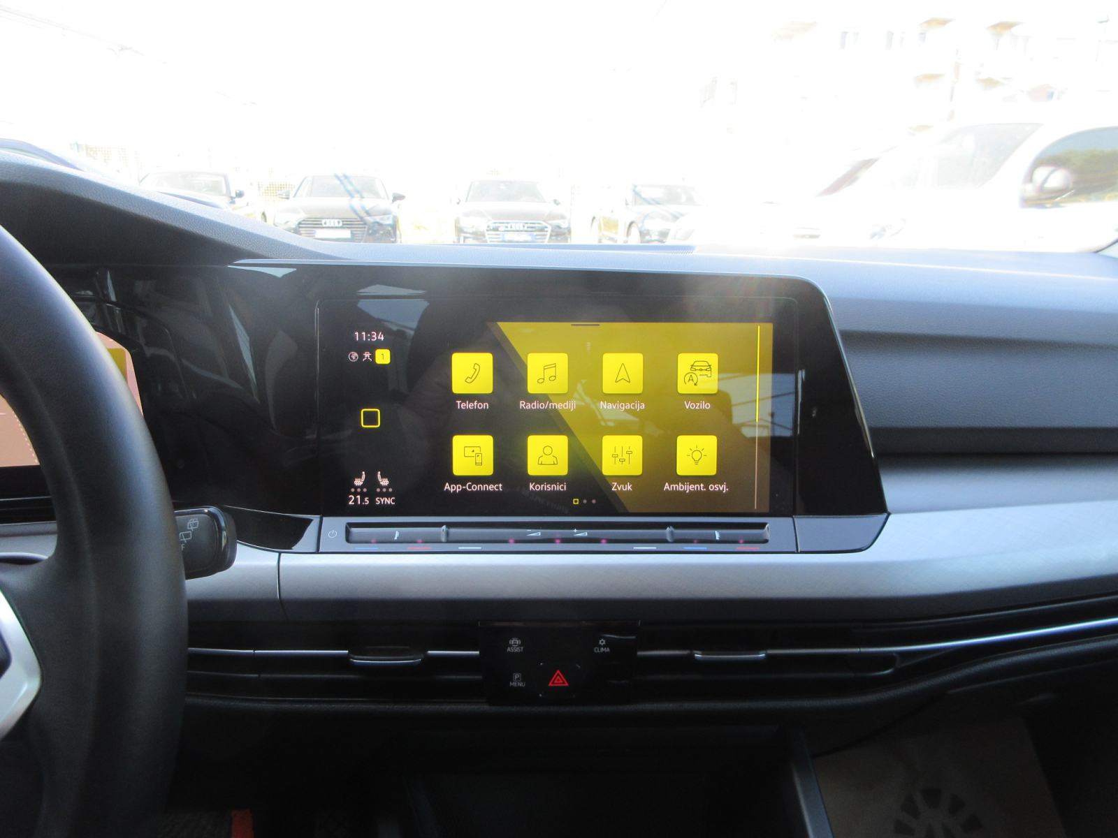 VW Golf 8 2,0 TDI Life,115Ks,Navi,Rik.Kamera,Led,Virtual,Toop Stanje,., fotografija 14