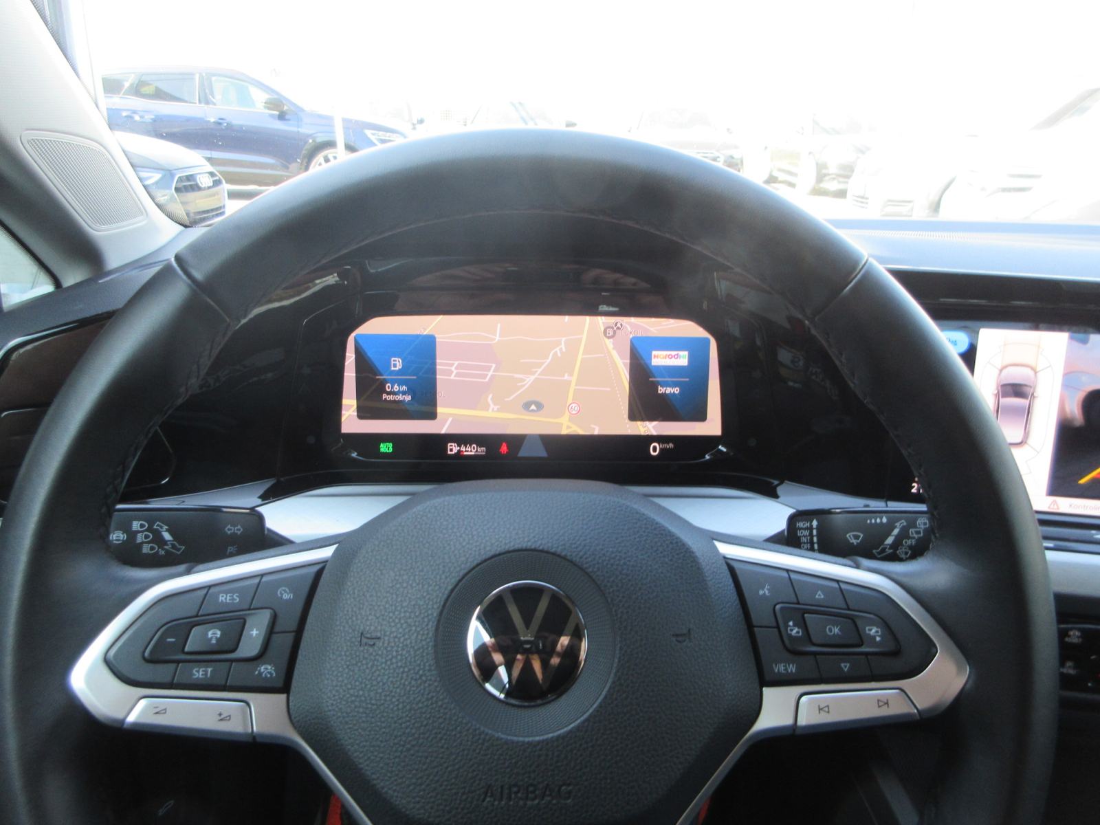 VW Golf 8 2,0 TDI Life,115Ks,Navi,Rik.Kamera,Led,Virtual,Toop Stanje,., fotografija 13