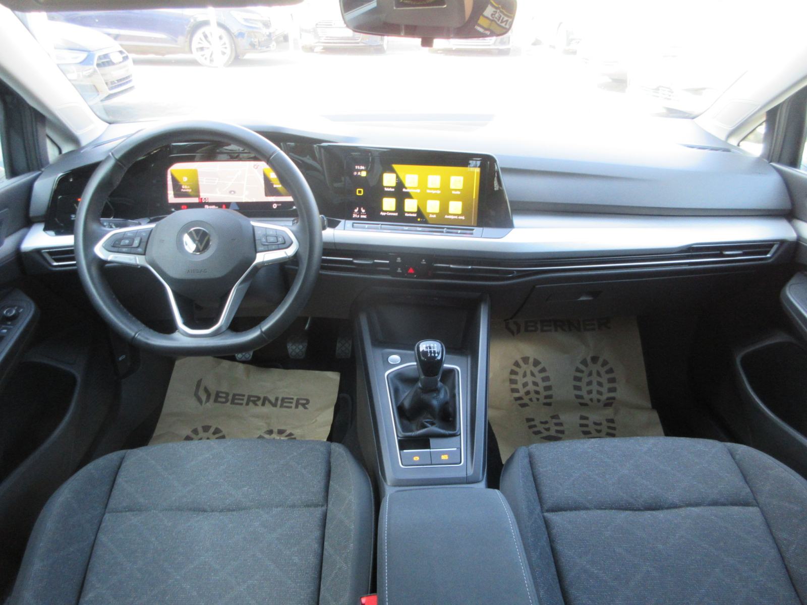 VW Golf 8 2,0 TDI Life,115Ks,Navi,Rik.Kamera,Led,Virtual,Toop Stanje,., fotografija 8