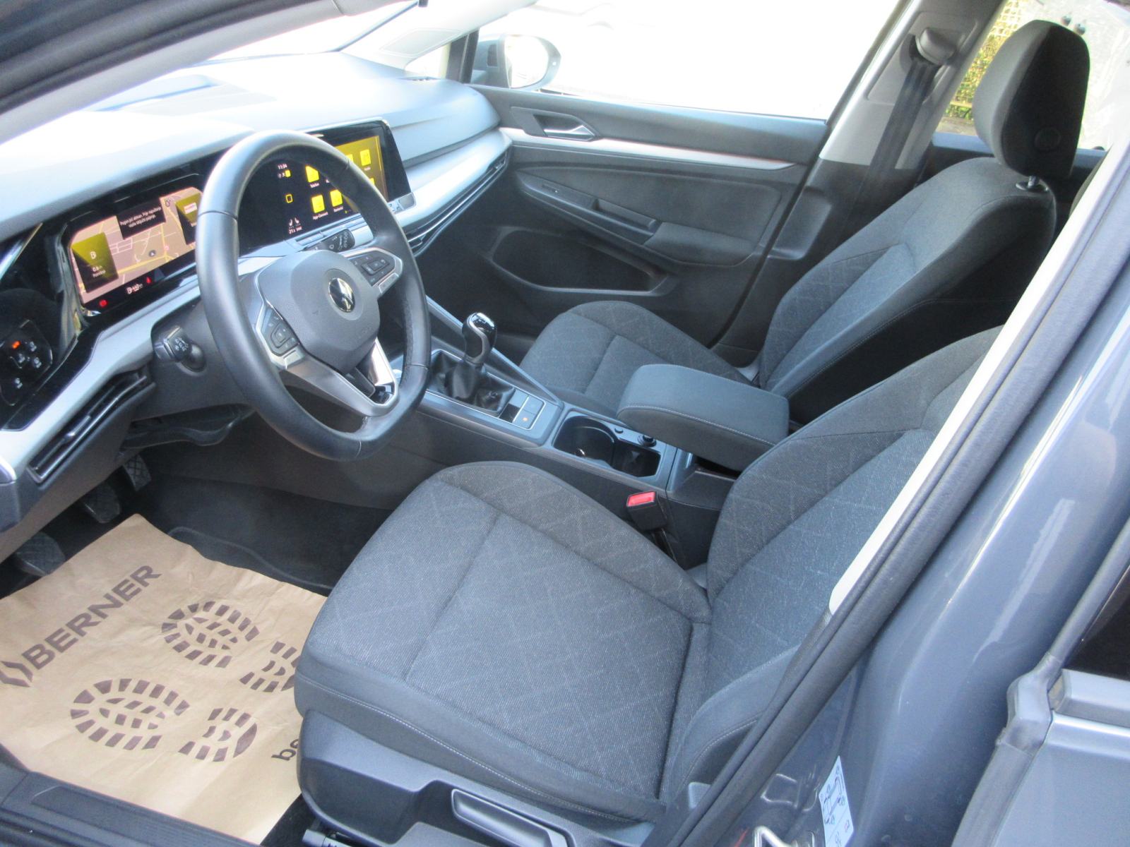 VW Golf 8 2,0 TDI Life,115Ks,Navi,Rik.Kamera,Led,Virtual,Toop Stanje,., fotografija 9