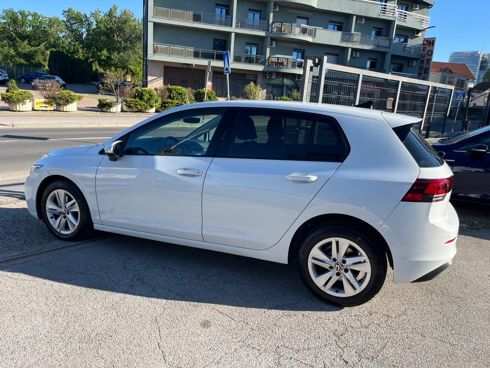 VW Golf 8 2,0 TDI LIFE LED 1.VL Nije uvoz Jamstvo 1G, fotografija 4