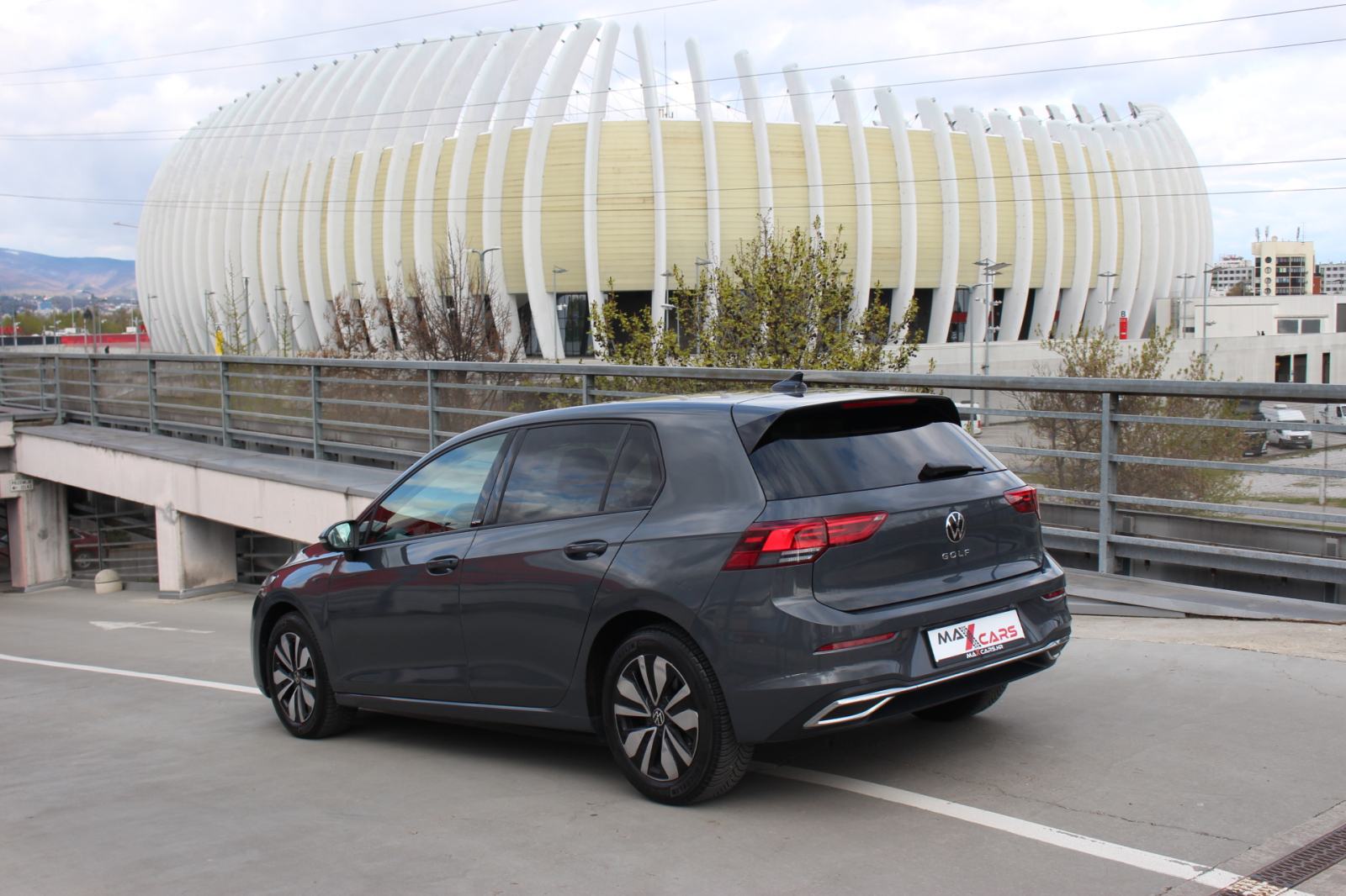 VW Golf 8 2,0 TDI Match•150ks•Kamera•Grijanje sje.•Grijanje upra.•Kuka, fotografija 3