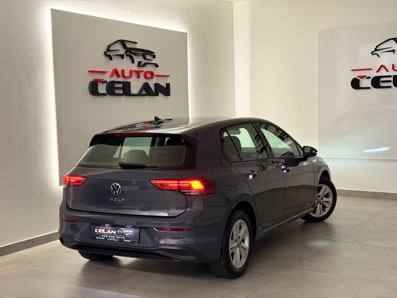 VW Golf 8 2,0 TDI Mod.2021⭐️Jamstvo⭐️Acc_Alu~Pdc_Ambient Light, fotografija 12
