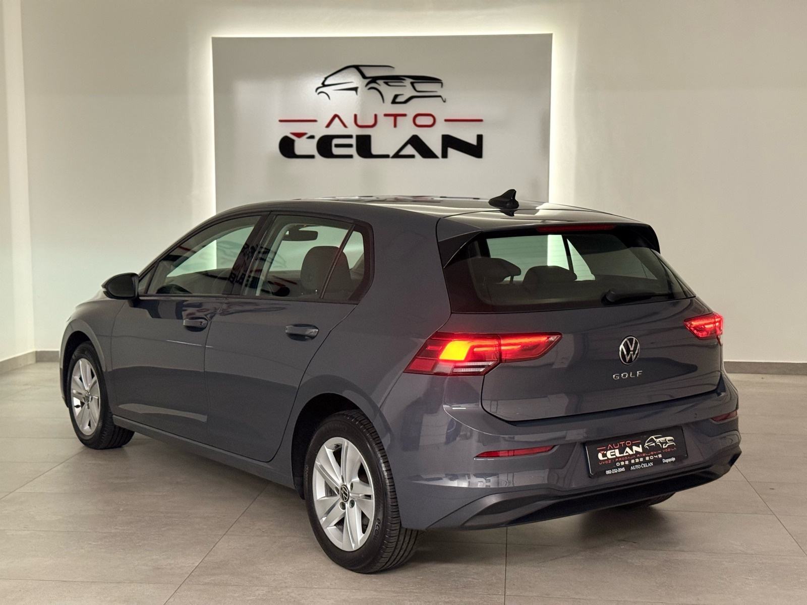 VW Golf 8 2,0 TDI Mod.2021⭐️Jamstvo⭐️Acc_Alu~Pdc_Ambient Light, fotografija 13