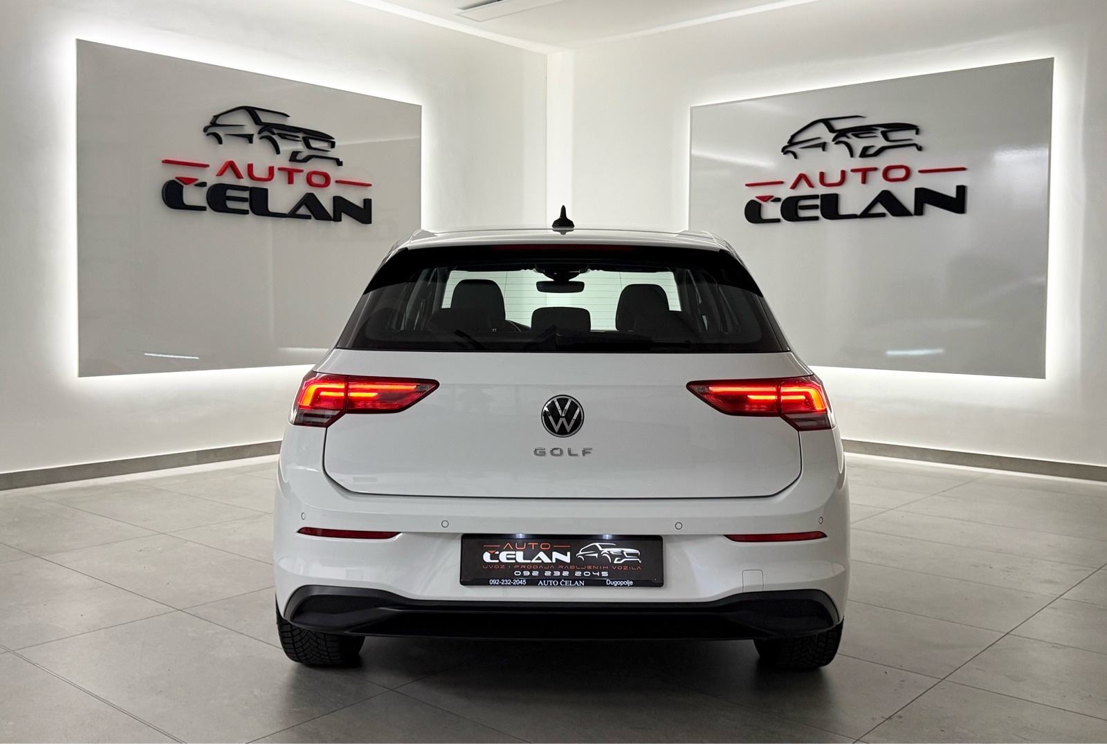 VW Golf 8 2,0 TDI Mod.2021⭐️Jamstvo⭐️Alu17_Nav.~Acc_Abmient_Led, fotografija 13