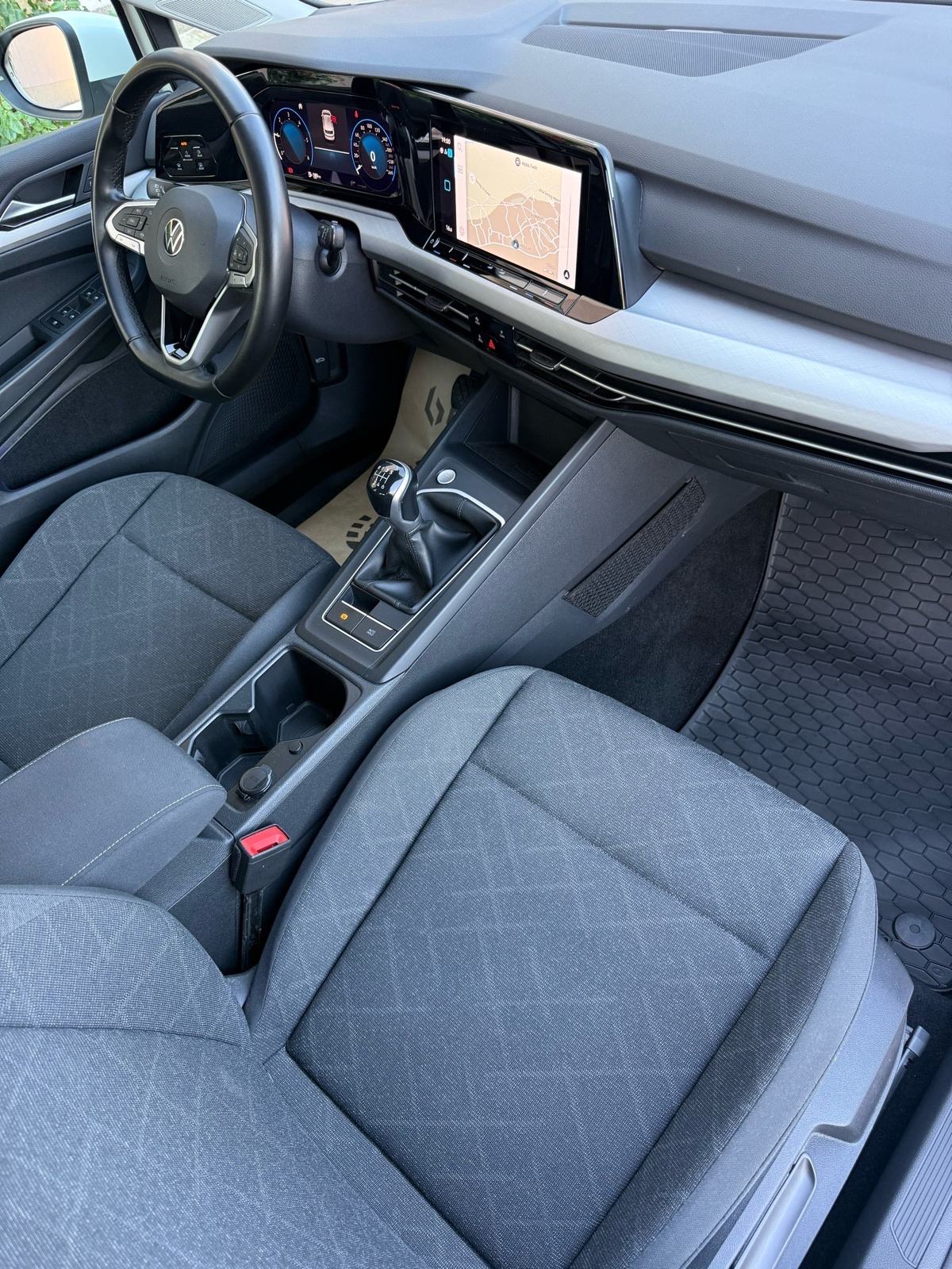 VW Golf 8 2,0 TDI Mod.2021⭐️Jamstvo⭐️Alu17_Nav.~Acc_Abmient_Led, fotografija 18