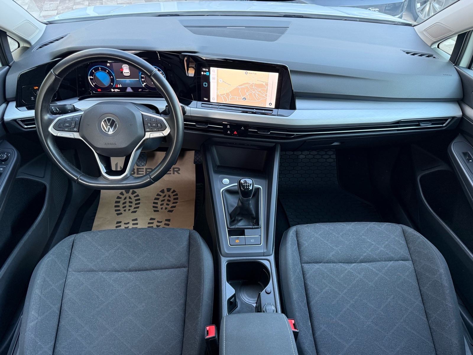 VW Golf 8 2,0 TDI Mod.2021⭐️Jamstvo⭐️Alu17_Nav.~Acc_Abmient_Led, fotografija 19