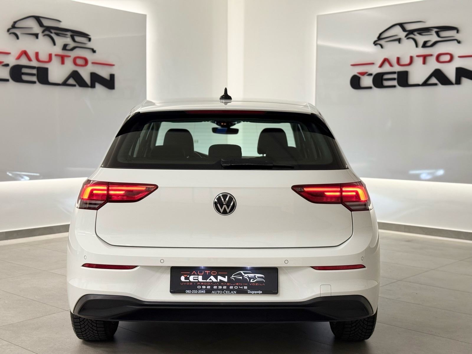 VW Golf 8 2,0 TDI Mod.2021⭐️Jamstvo⭐️Harman Kardon_Kamera~Acc_Nav~Alu, fotografija 12
