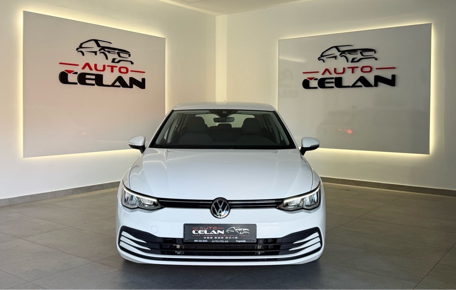 VW Golf 8 2,0 TDI Mod.2021⭐️Jamstvo⭐️Harman Kardon_Kamera~Acc_Nav~Alu, fotografija 9