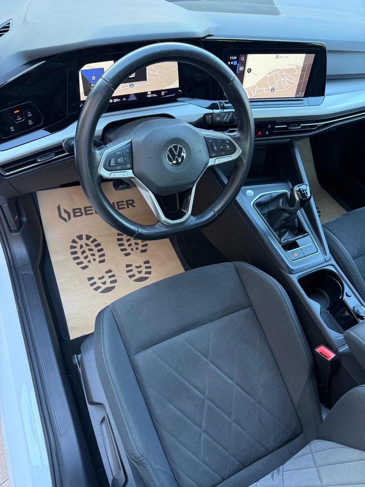 VW Golf 8 2,0 TDI Mod.2021⭐️Jamstvo⭐️Harman Kardon_Kamera~Acc_Nav~Alu, fotografija 18