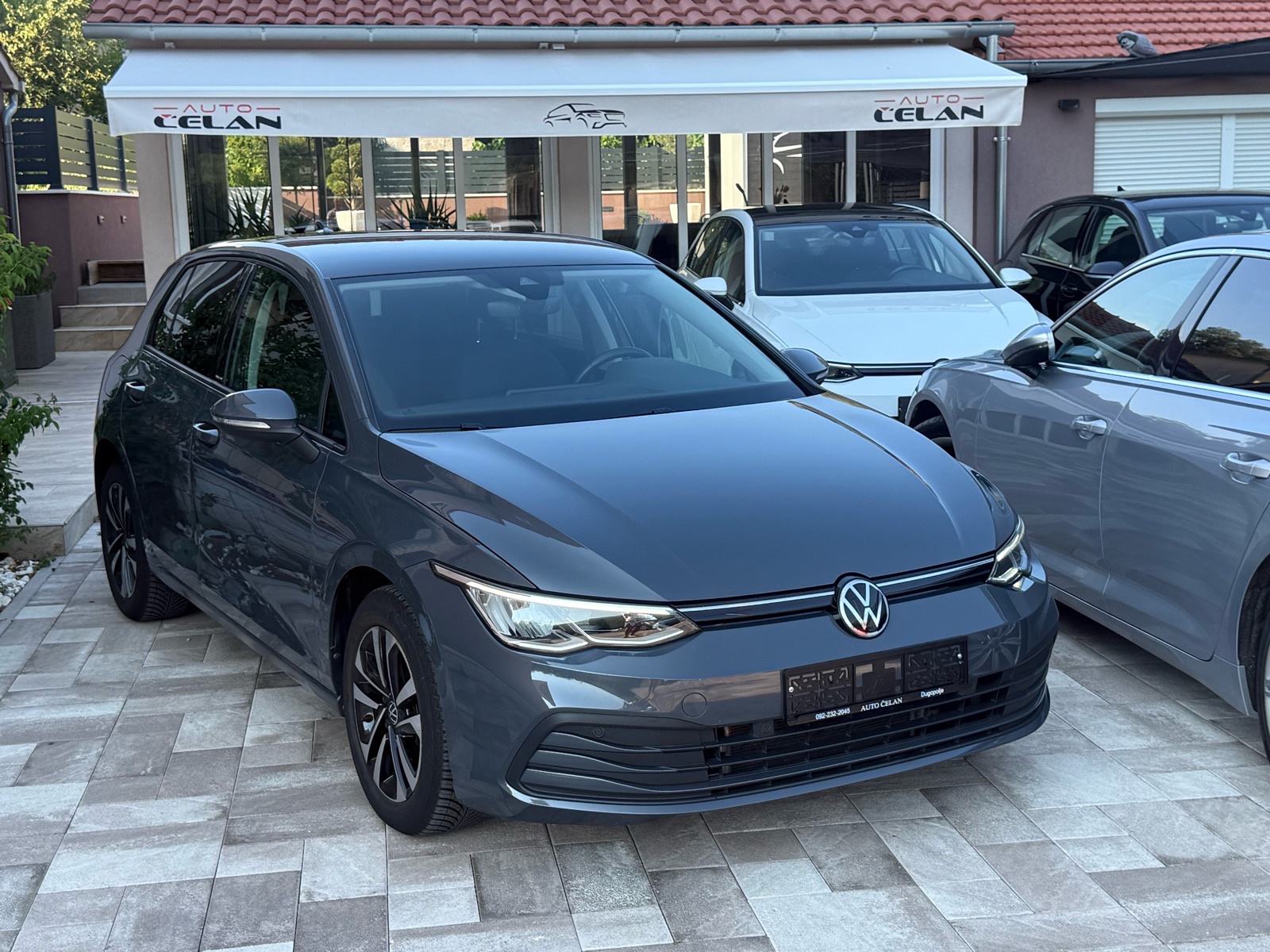 VW Golf 8 2,0 TDI Mod.2021 United⭐️Jamstvo⭐️Kamera_Alu~Pdc_Ambient, fotografija 2