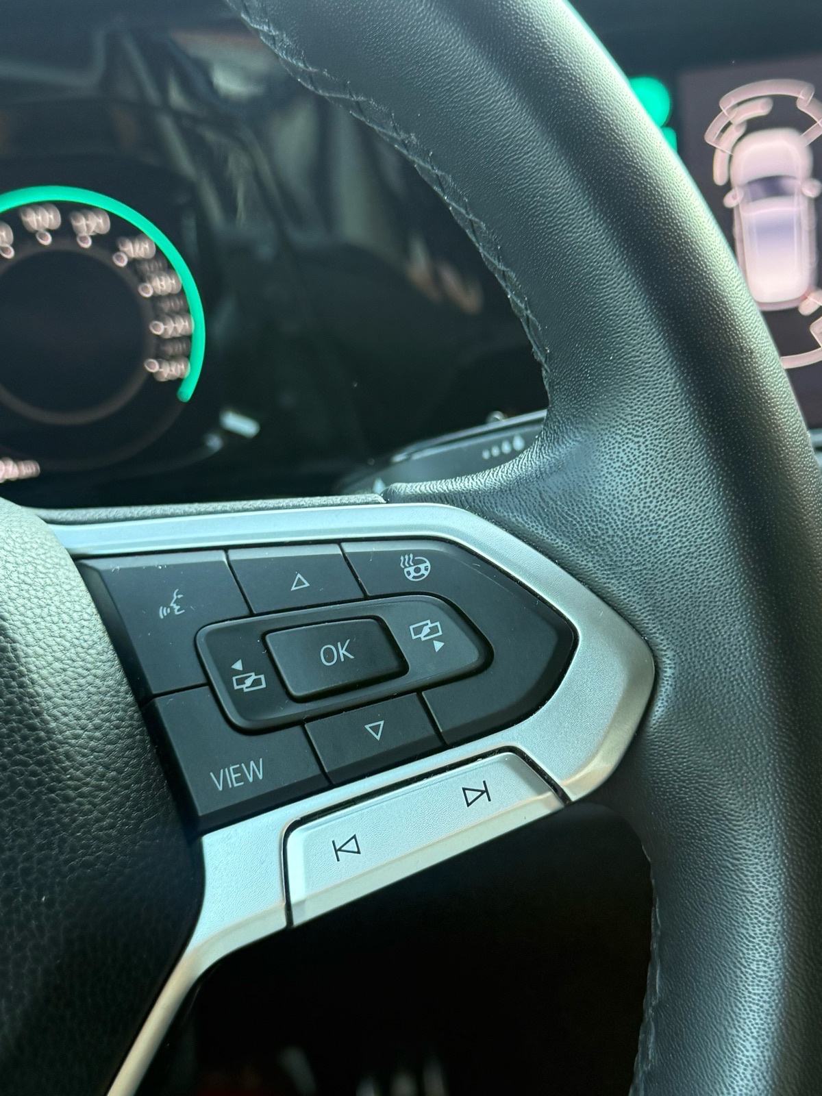 VW Golf 8 2,0 TDI Mod.2021 United⭐️Jamstvo⭐️Kamera_Alu~Pdc_Ambient, fotografija 12