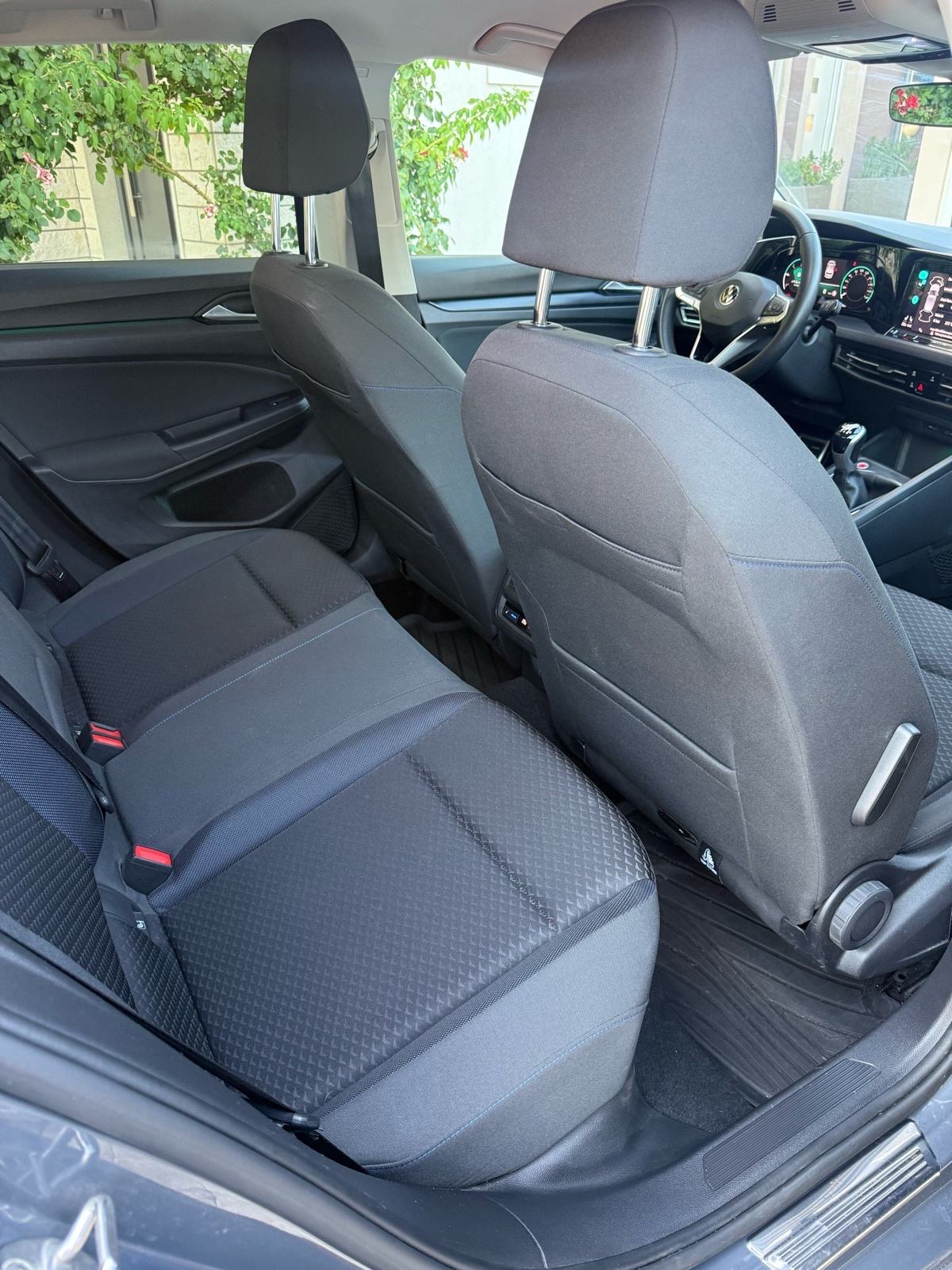 VW Golf 8 2,0 TDI Mod.2021 United⭐️Jamstvo⭐️Kamera_Alu~Pdc_Ambient, fotografija 9