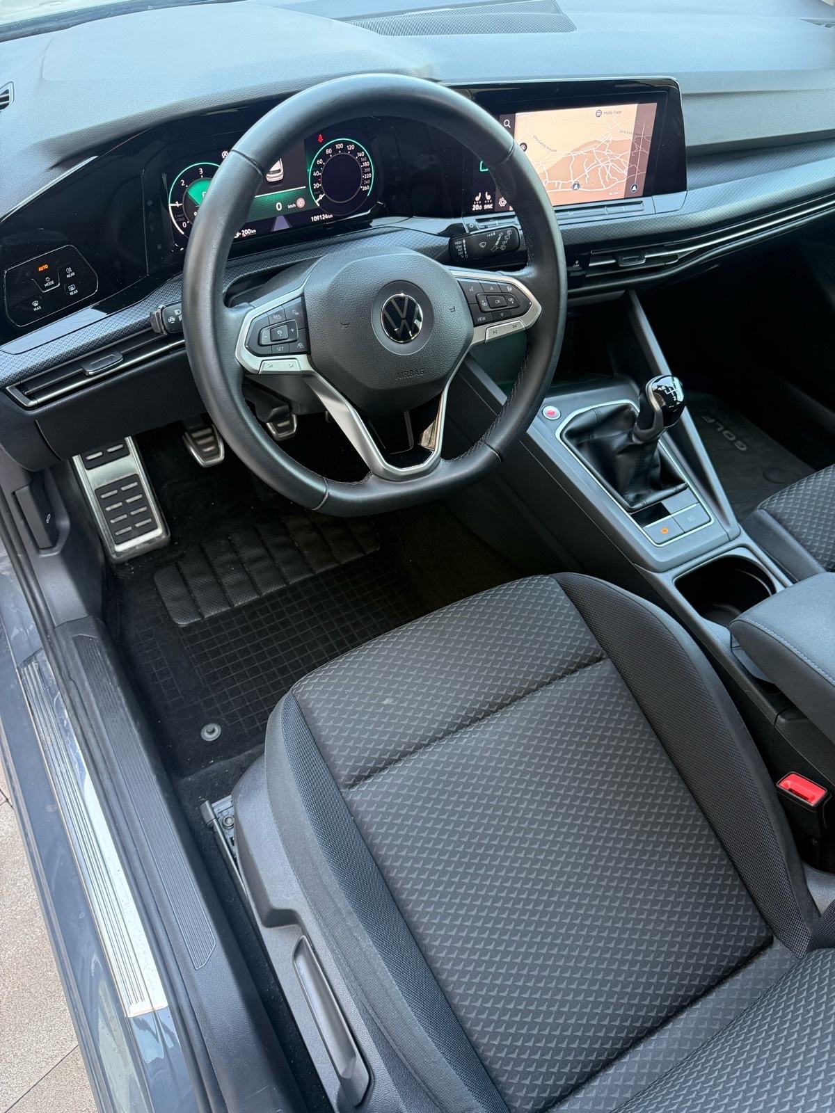 VW Golf 8 2,0 TDI Mod.2021 United⭐️Jamstvo⭐️Kamera_Alu~Pdc_Ambient, fotografija 8