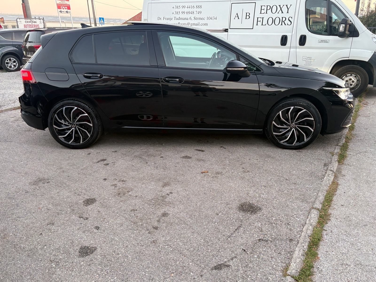 VW Golf 8 2,0 TDI Pano/IQLights/Navi/Kamera/ACC/Reg7|27/FULL, fotografija 6