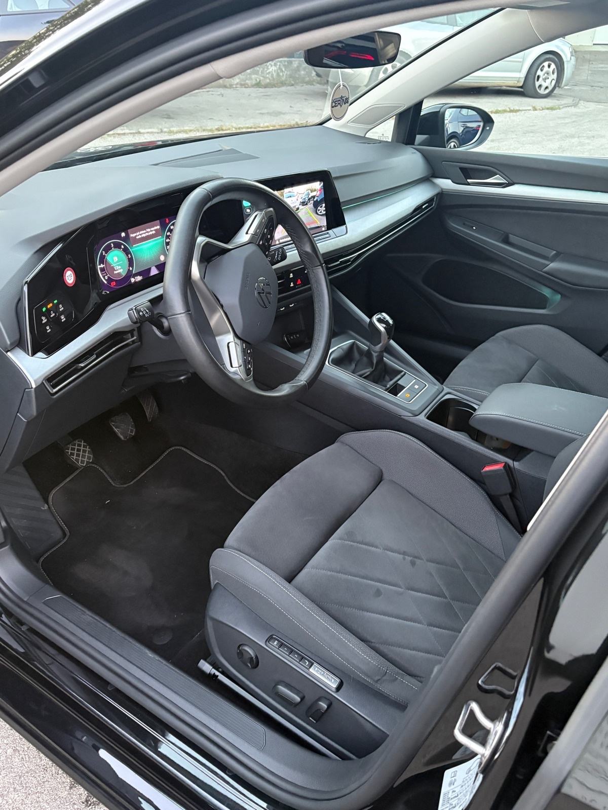 VW Golf 8 2,0 TDI Pano/IQLights/Navi/Kamera/ACC/Reg7|27/FULL, fotografija 11