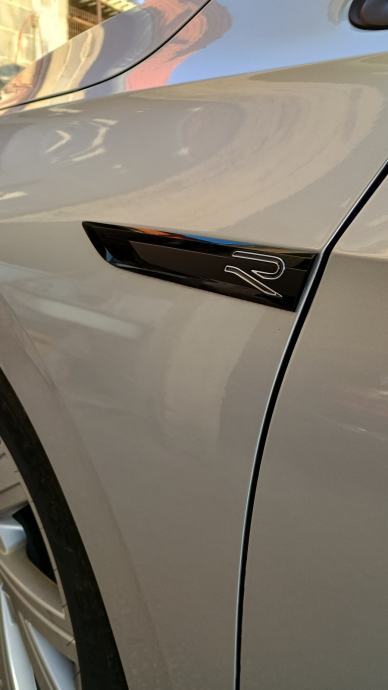 VW Golf 8 2,0 tdi R oprema DSG 150 ks IQ Led, aktivni tempomat, kamera, fotografija 13
