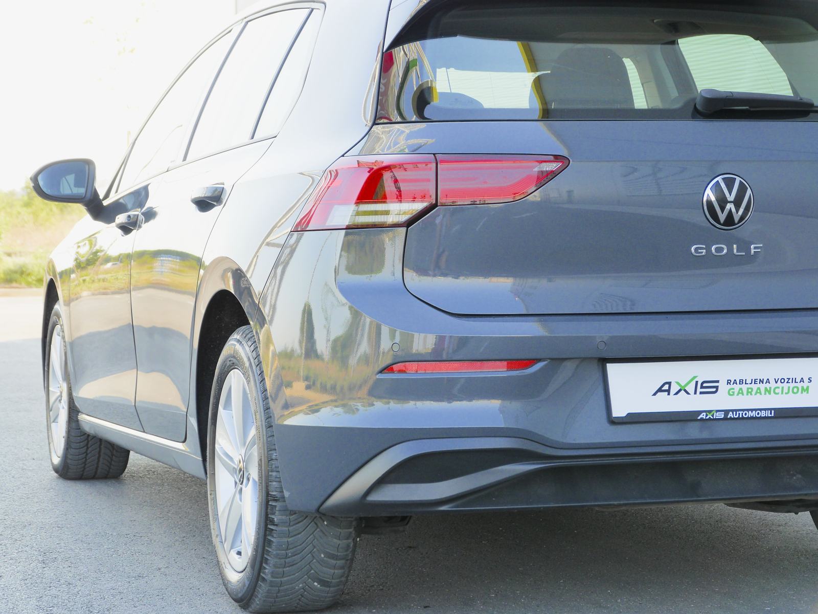 VW Golf 8 2,0 TDI | Navi ⭐AKCIJA - 2G. JAMSTVA + REGISTRACIJA⭐, fotografija 5