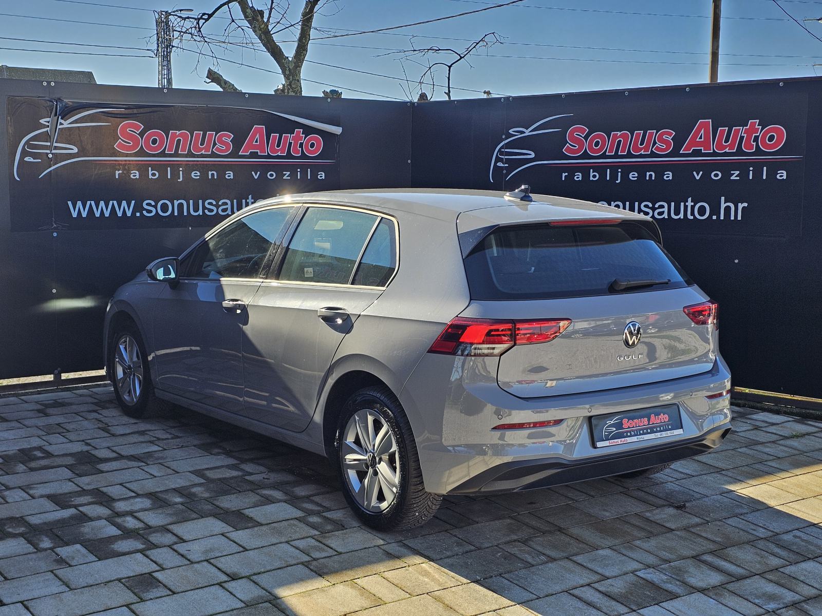 VW Golf 8 2,0 TDI DSG, REG. 02/27., fotografija 4