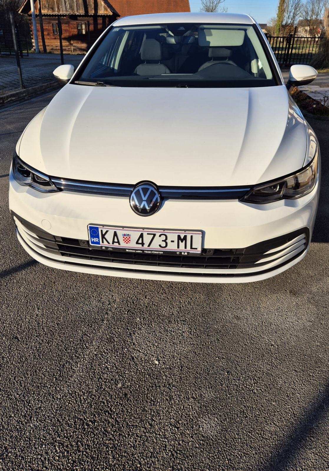 VW Golf 8 2,0 TDI, Life, 2022. god.,110 KW, kamera prednja i stražnja, fotografija 3