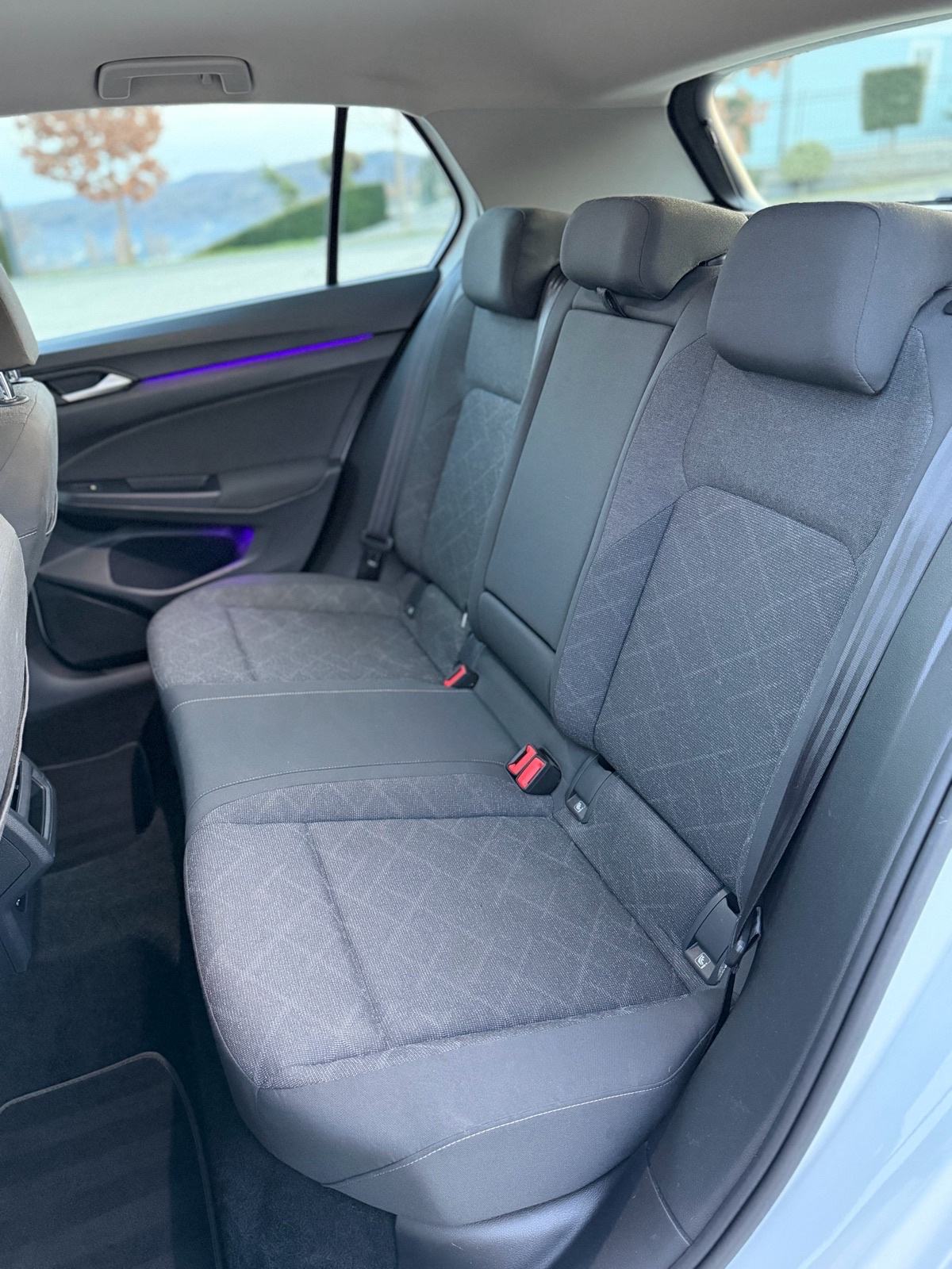 VW Golf 8 2,0 TDI LIFE, REGISTRIRAN, NAVI, KEYLESS, ACC, fotografija 10