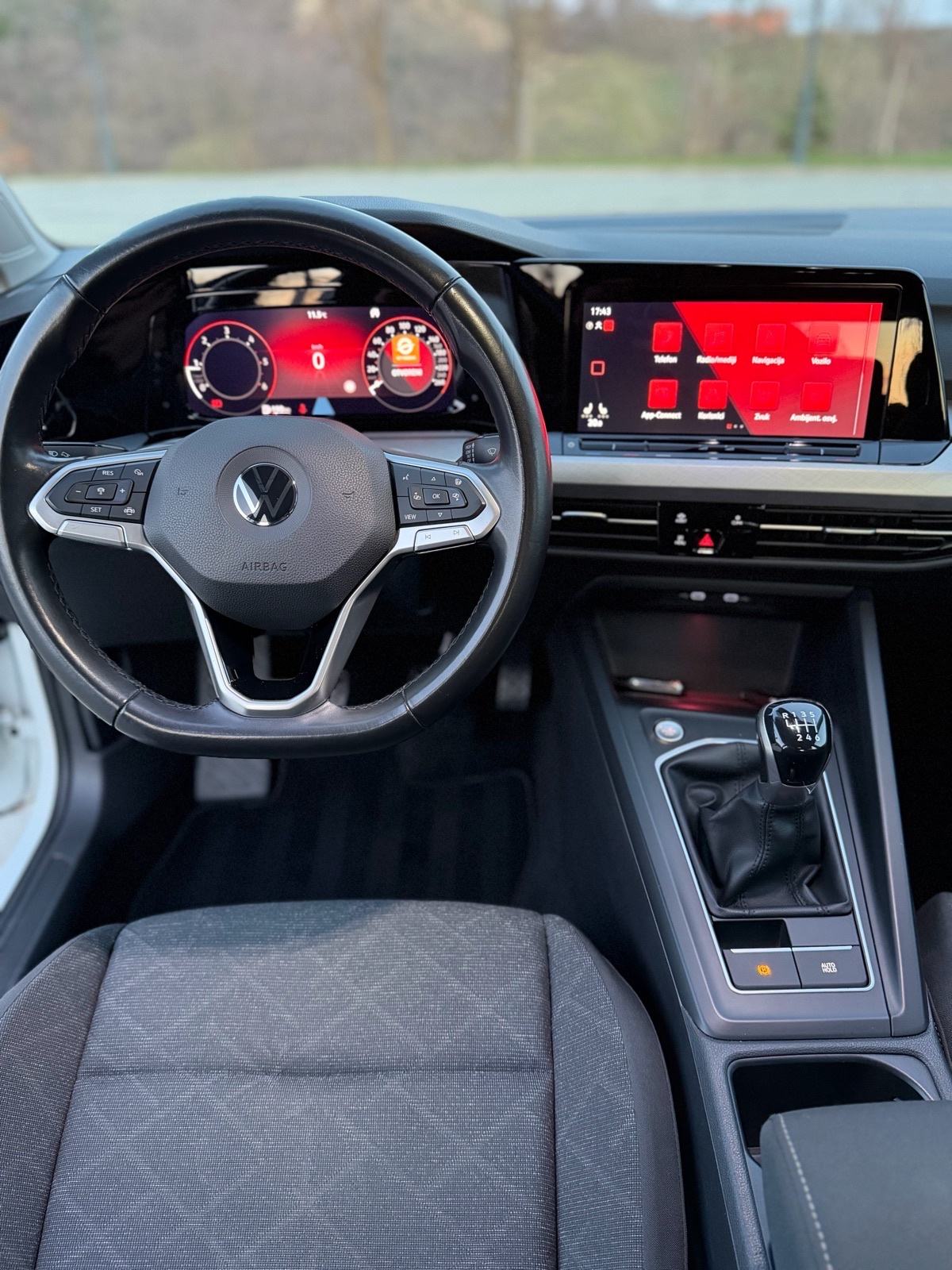 VW Golf 8 2,0 TDI LIFE, REGISTRIRAN, NAVI, KEYLESS, ACC, fotografija 12