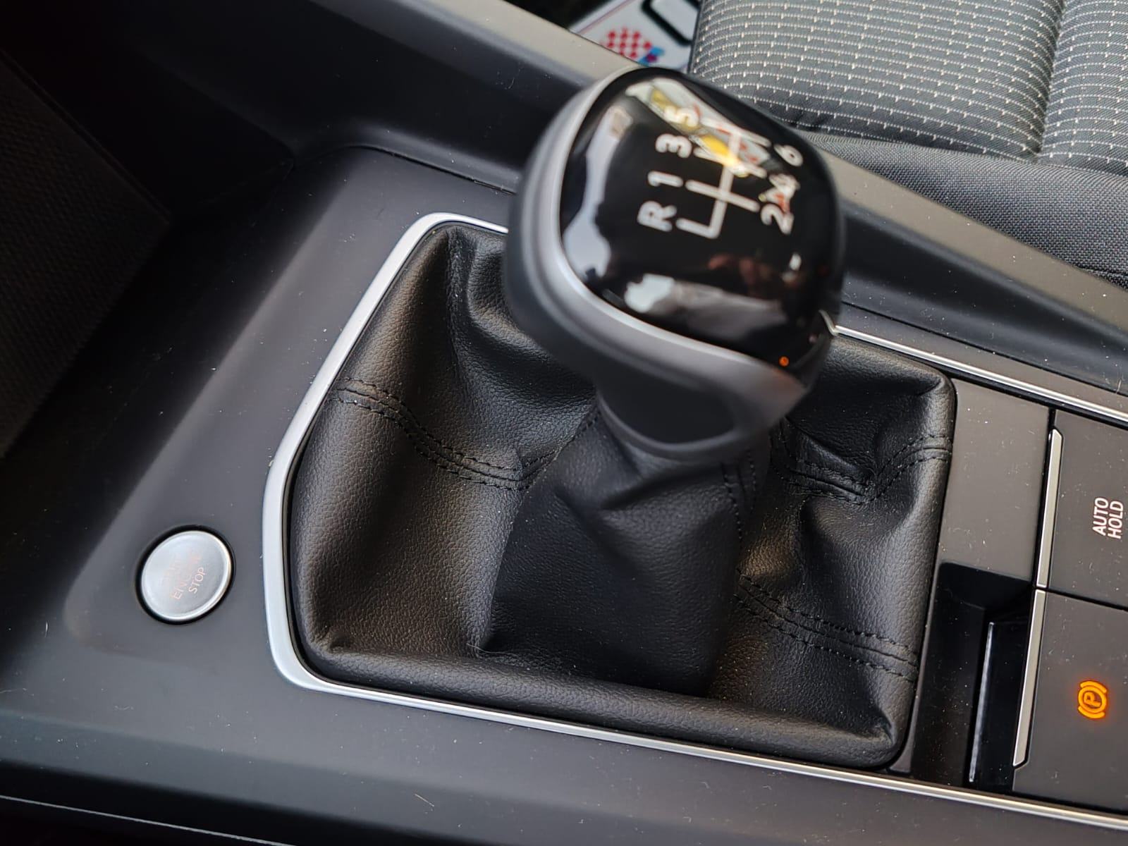 VW Golf 8 2,0 TDI, fotografija 9
