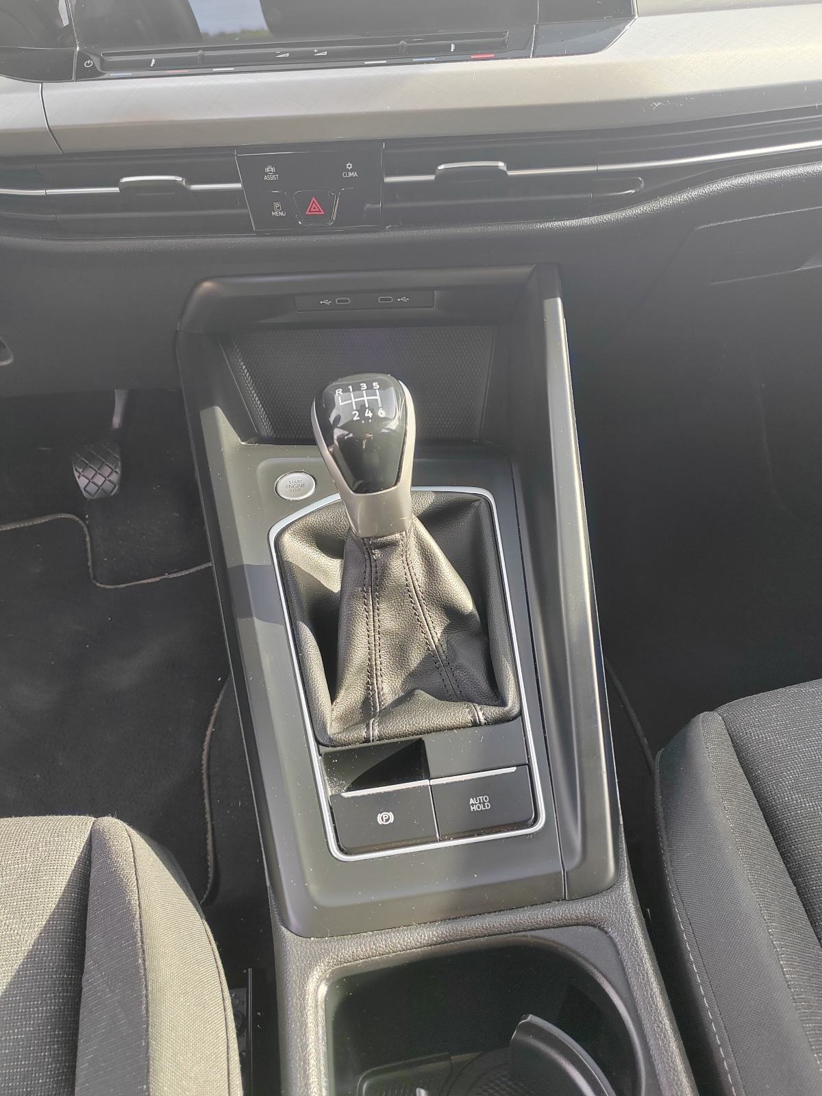 VW Golf 8 2,0 TDI, fotografija 13