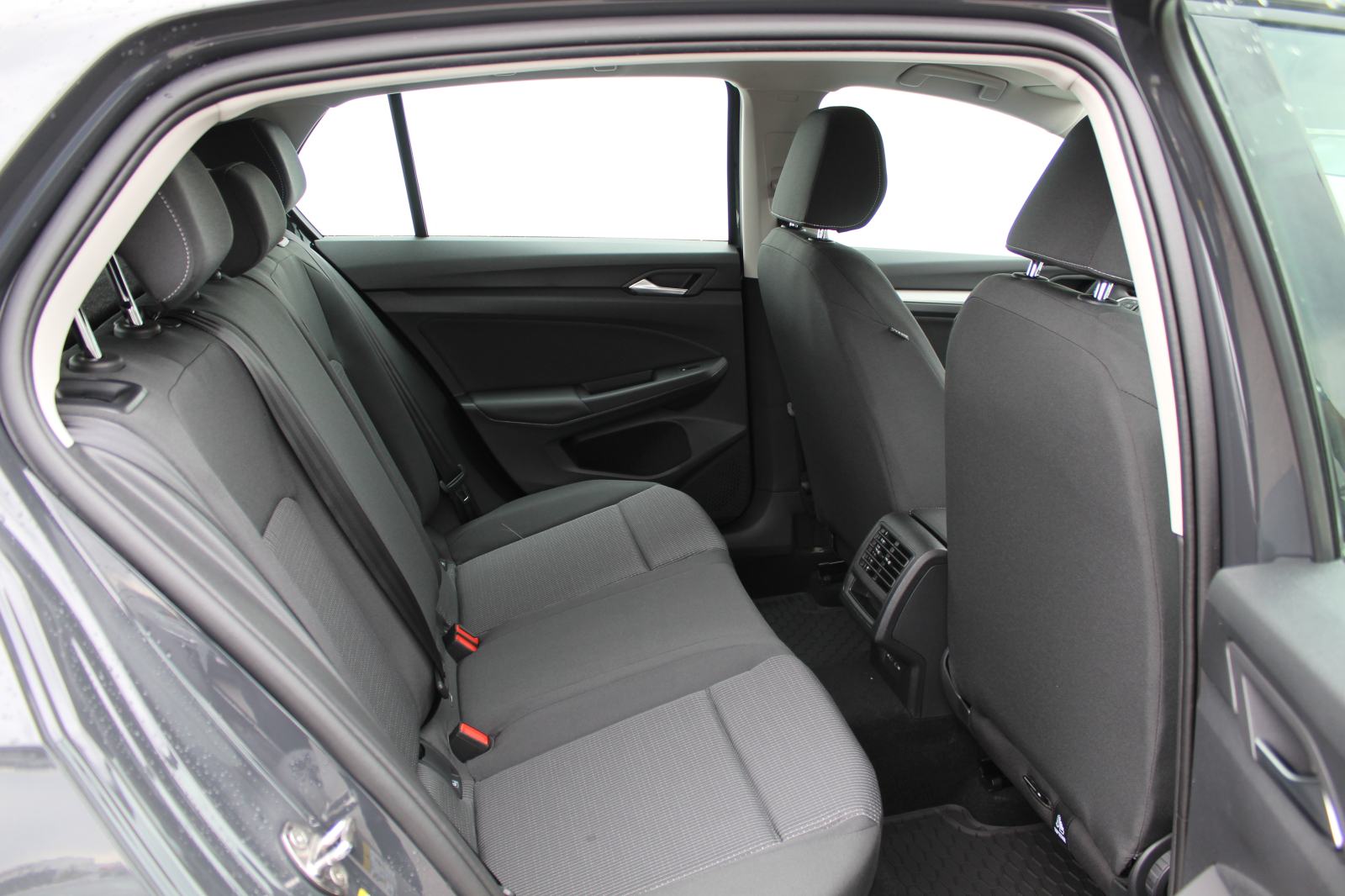 VW Golf 8 2,0 TDI, fotografija 12