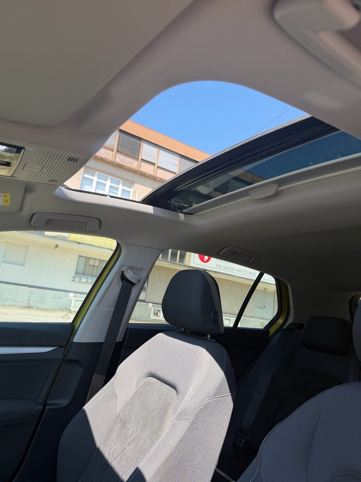 VW Golf 8 2,0 TDI, fotografija 14
