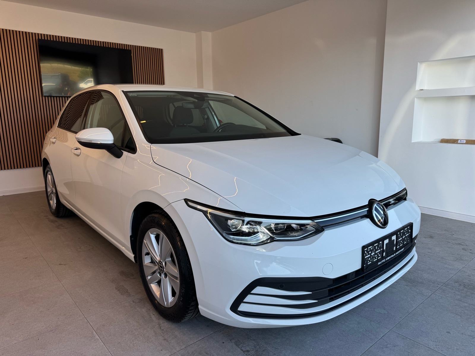 VW Golf 8 2,0 TDI Style; Navi; Kamera; Matrix; Reg do 11/26;, fotografija 4
