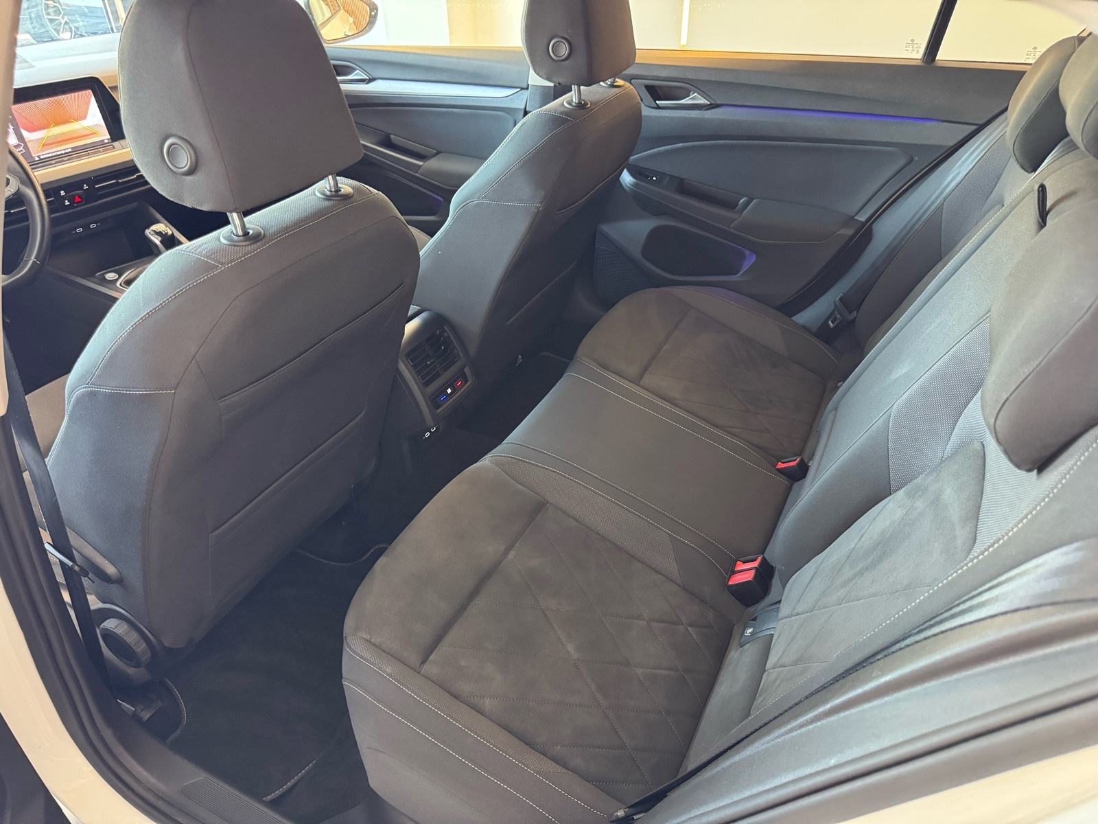 VW Golf 8 2,0 TDI Style; Navi; Kamera; Matrix; Reg do 11/26;, fotografija 8