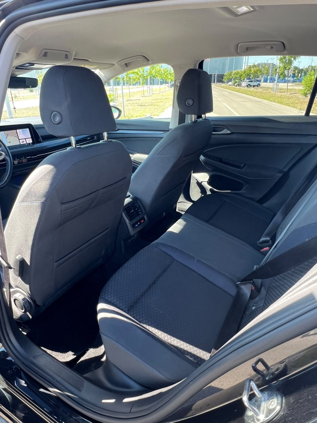 VW Golf 8 2,0 TDI, fotografija 10