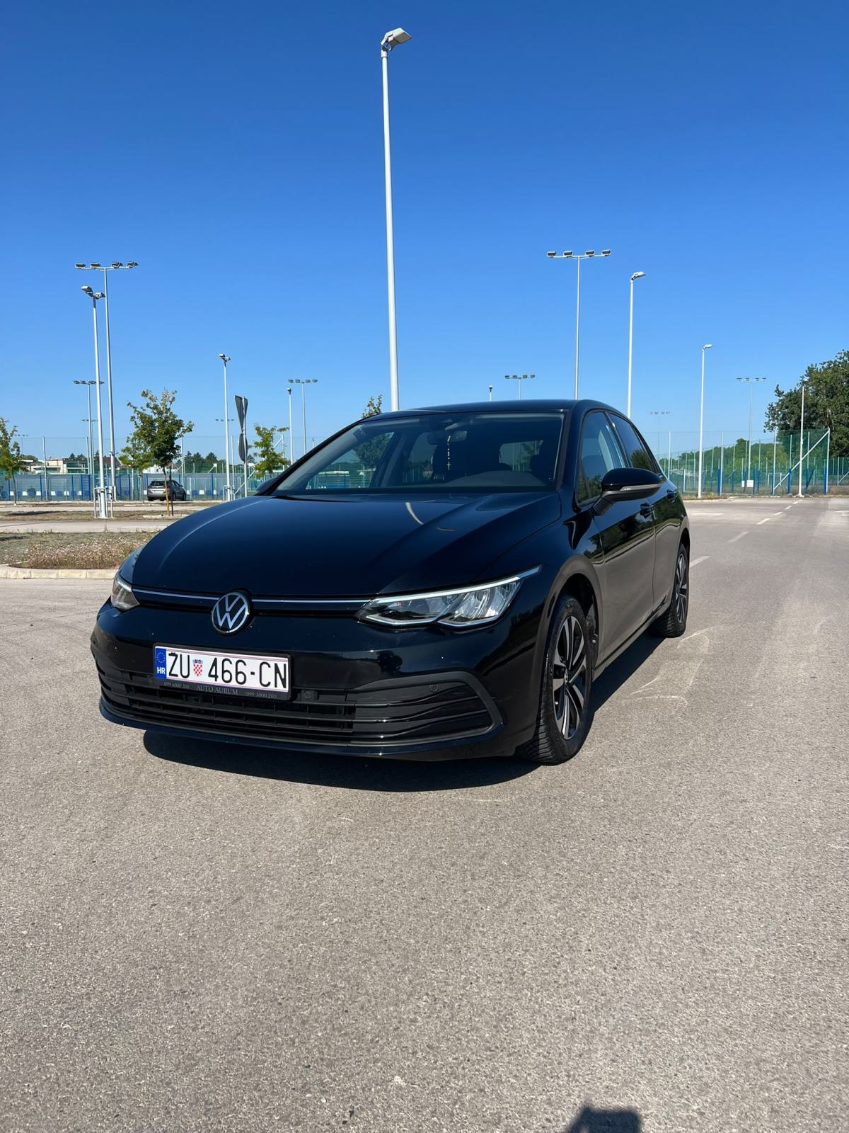 VW Golf 8 2,0 TDI, pogled izvana - slika 2