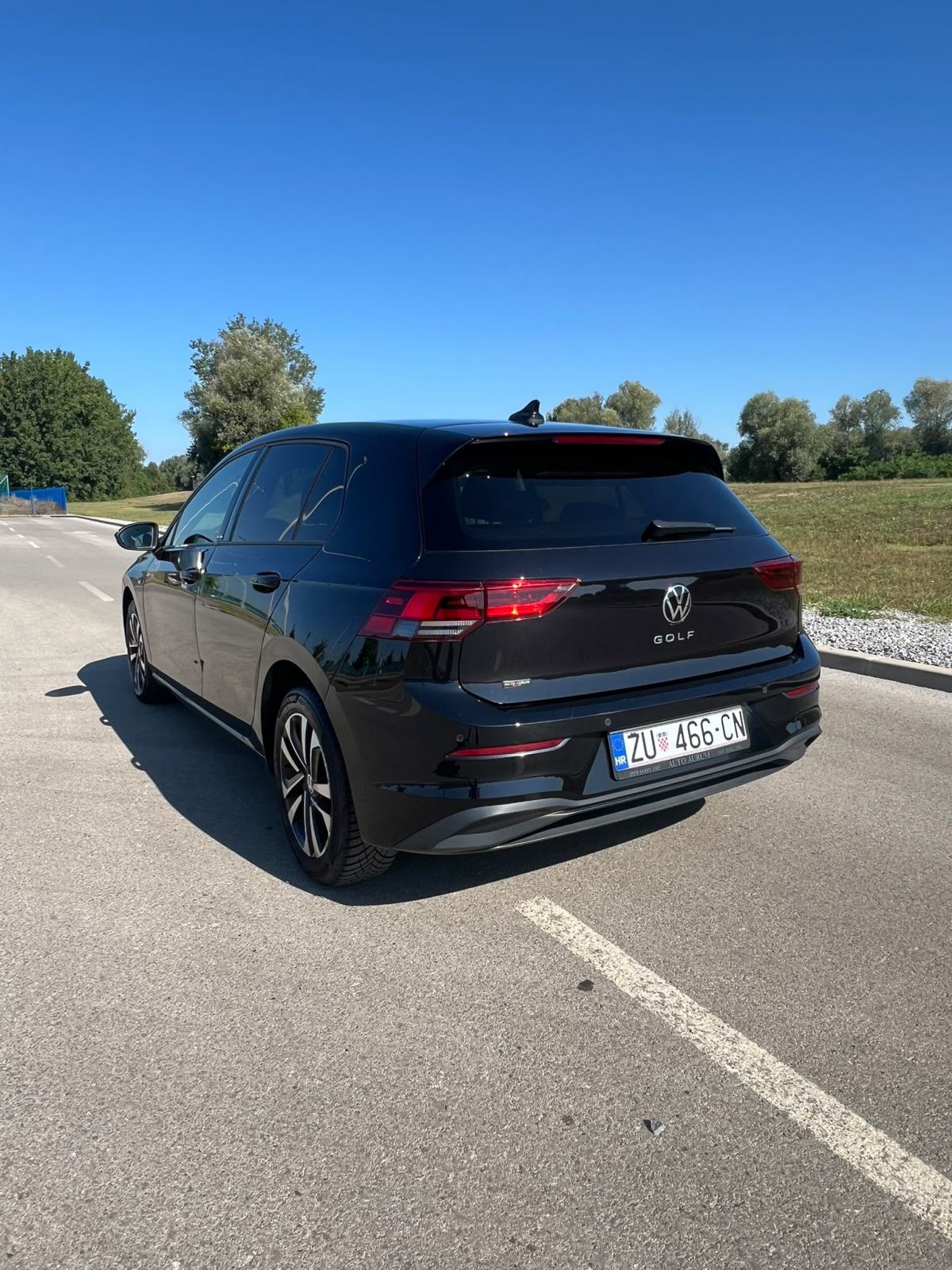 VW Golf 8 2,0 TDI, fotografija 7
