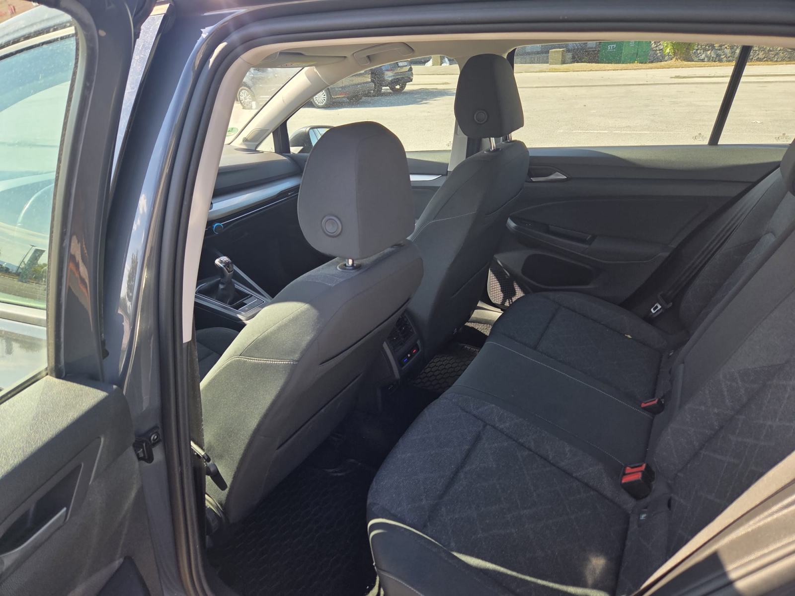 VW Golf 8 2,0 TDI, fotografija 7