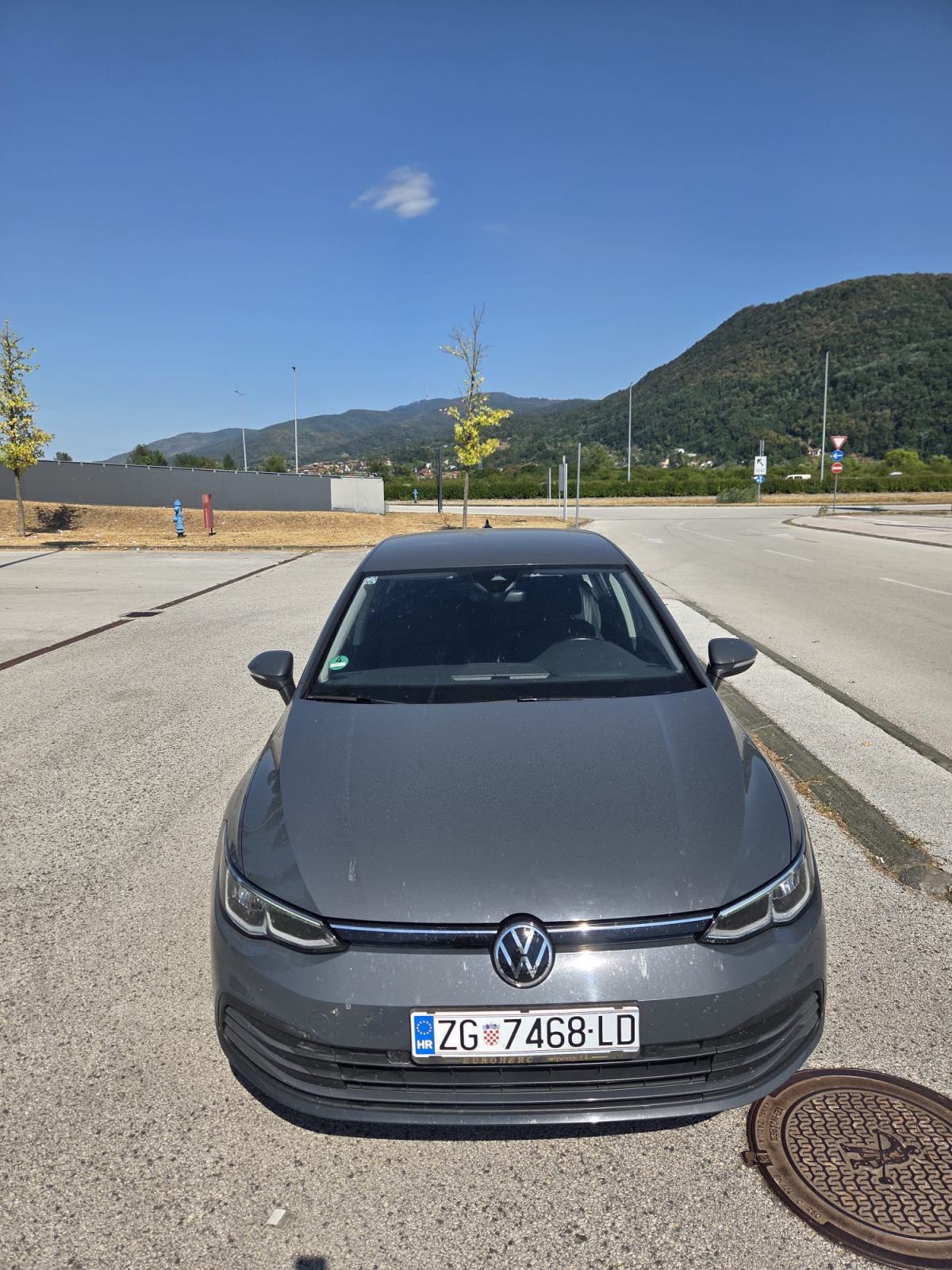 VW Golf 8 2,0 TDI, fotografija 2