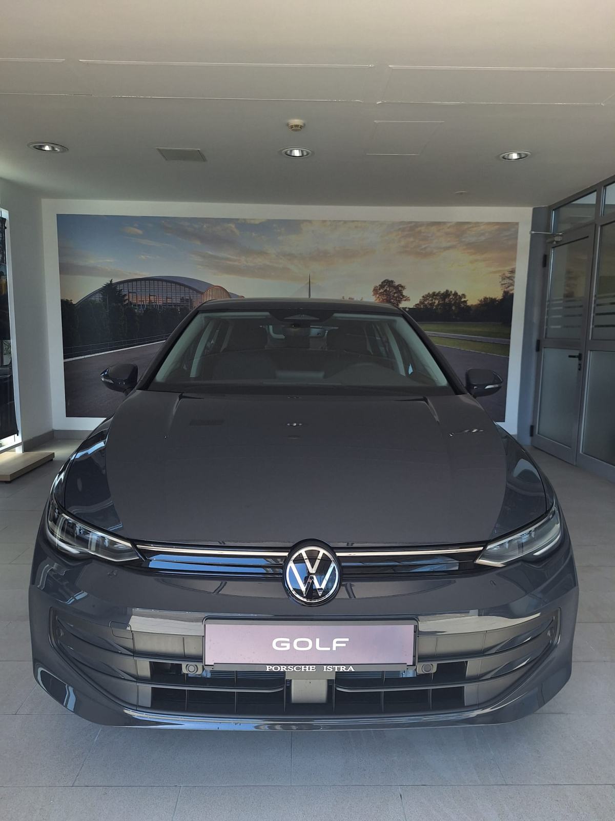 GOLF 8 1.5 TSI - NOVO VOZILO-AKCIJSKI MODEL !!!, fotografija 4
