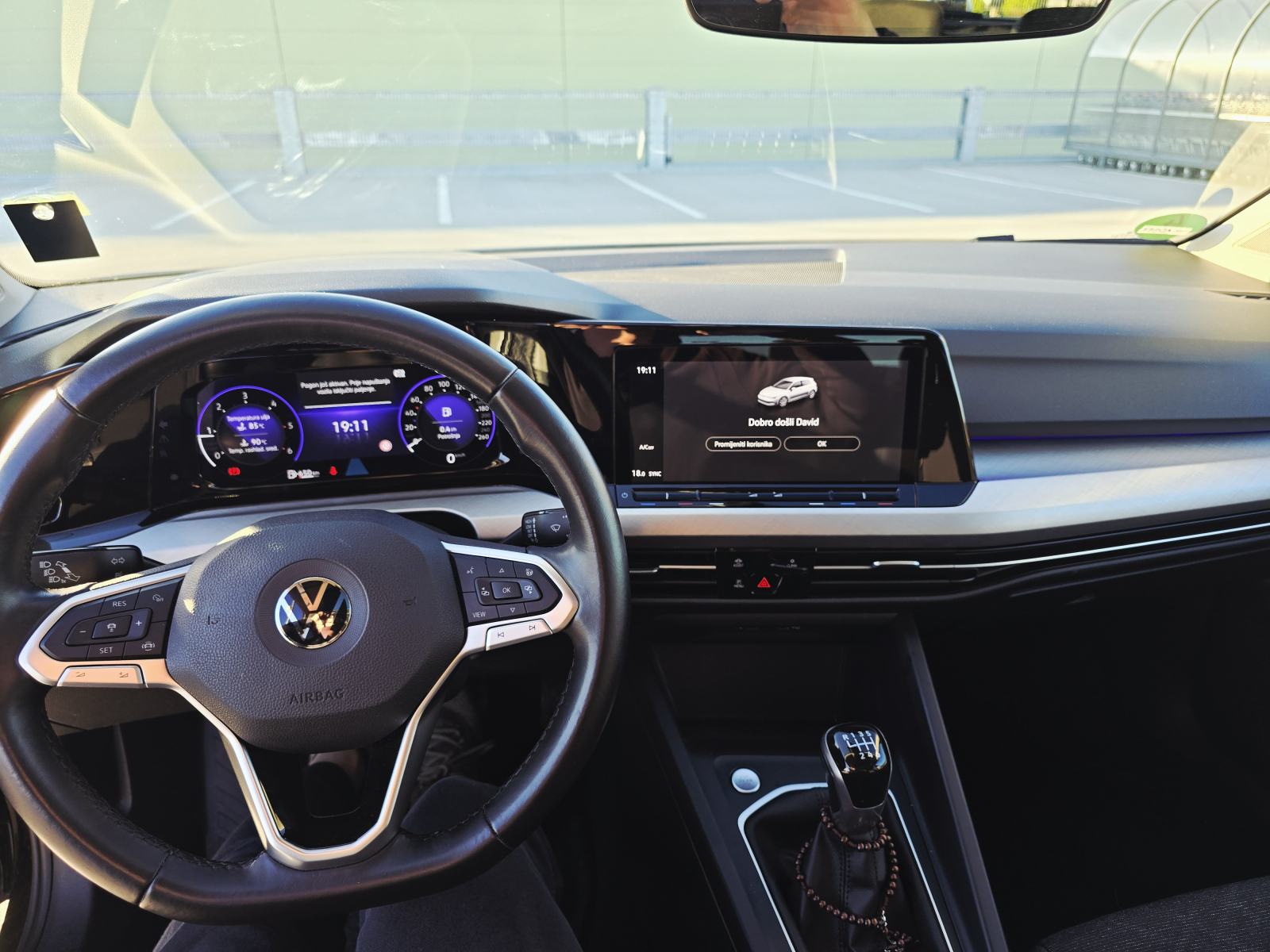 VW Golf 8 2,0 TDI, fotografija 4