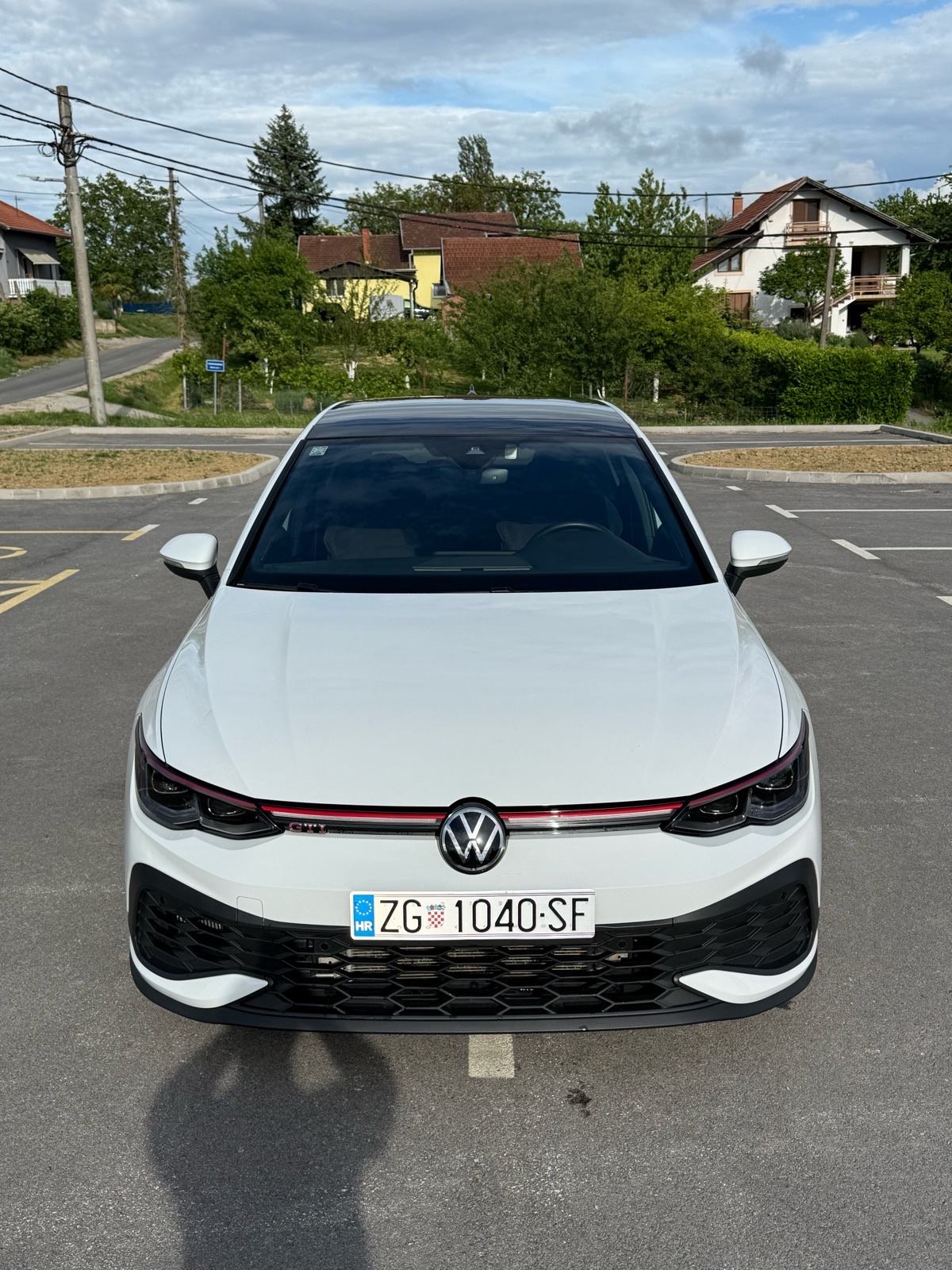 VW Golf 8 2,0 TSI automatik, fotografija 1